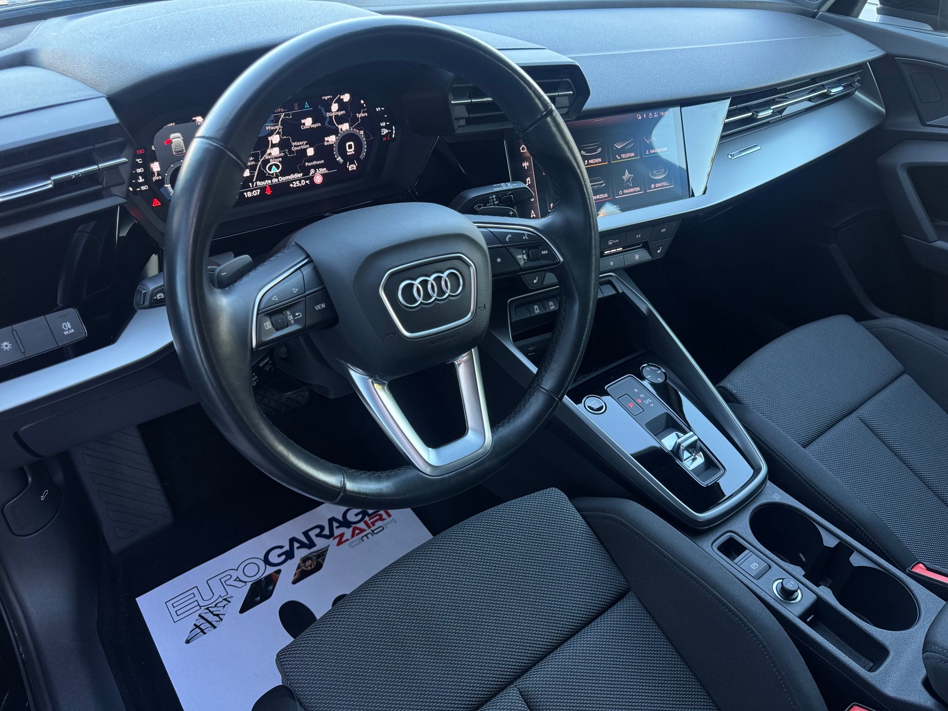 AUDI A3 Sportback 35 TFSI advanced Attraction S-tronic-image-2