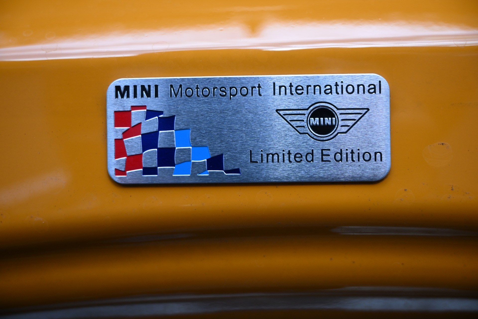 MINI F56 John Cooper Works Motorsport International Limited Edition Top Fahrzeug Einzigartig Frisch ab Mfk & Service-image-13