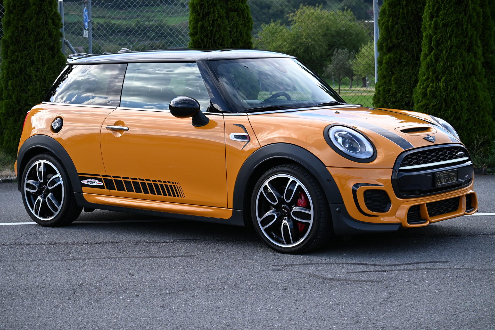 MINI F56 John Cooper Works Motorsport International Limited Edition Top Fahrzeug Einzigartig Frisch ab Mfk & Service-image-6