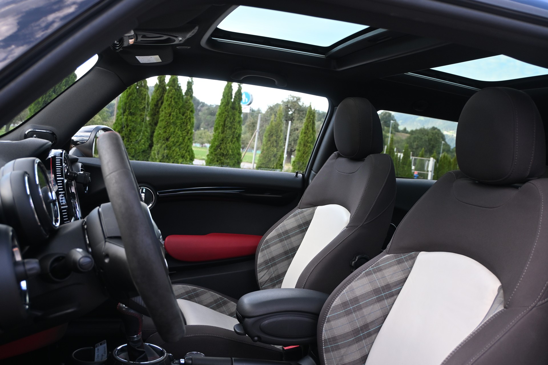 MINI F56 John Cooper Works Motorsport International Limited Edition Top Fahrzeug Einzigartig Frisch ab Mfk & Service-image-27