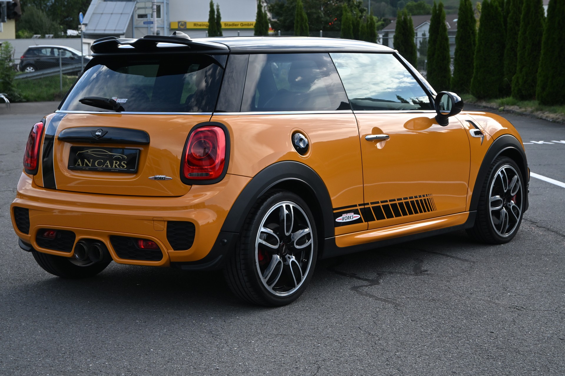 MINI F56 John Cooper Works Motorsport International Limited Edition Top Fahrzeug Einzigartig Frisch ab Mfk & Service-image-10