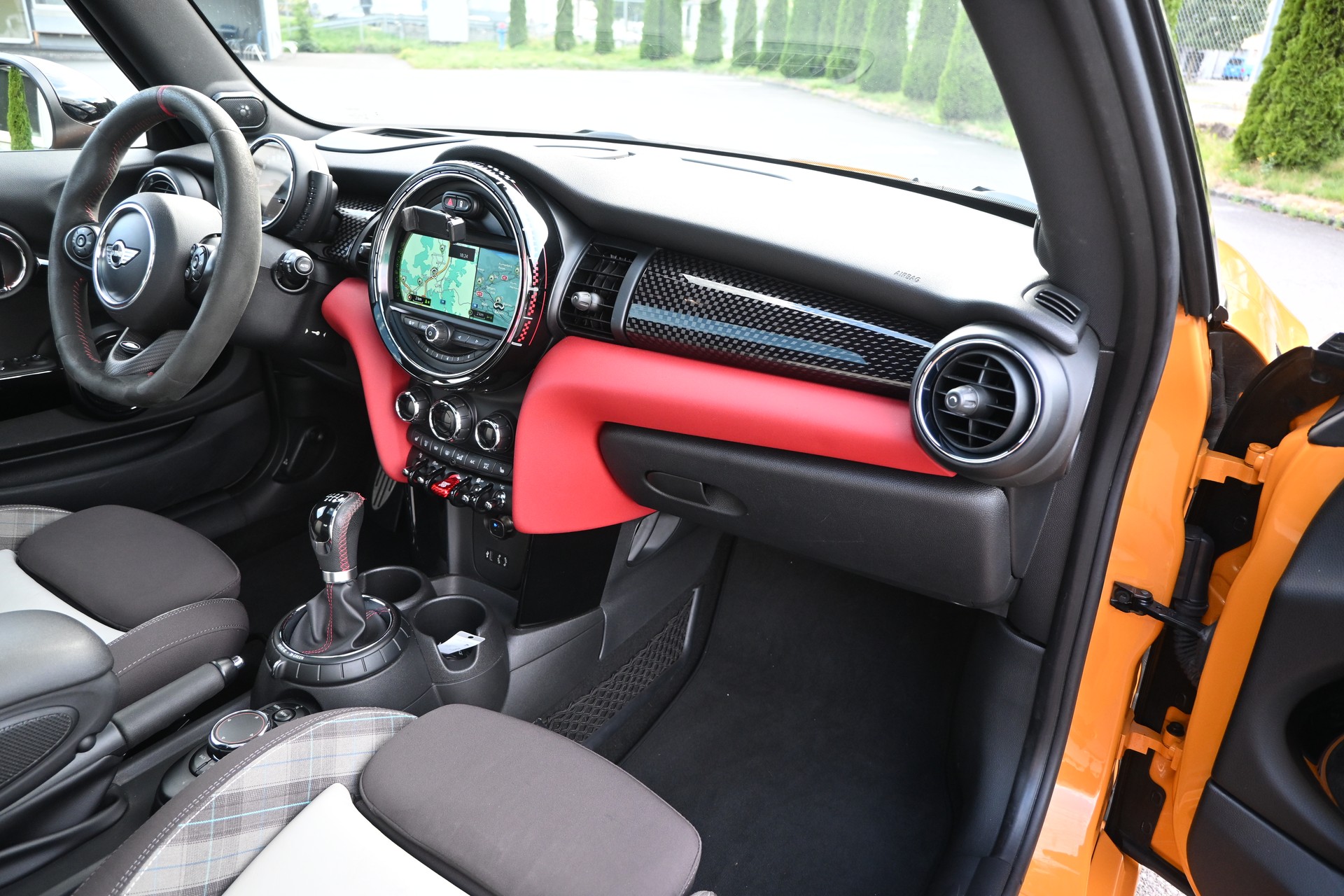 MINI F56 John Cooper Works Motorsport International Limited Edition Top Fahrzeug Einzigartig Frisch ab Mfk & Service-image-25