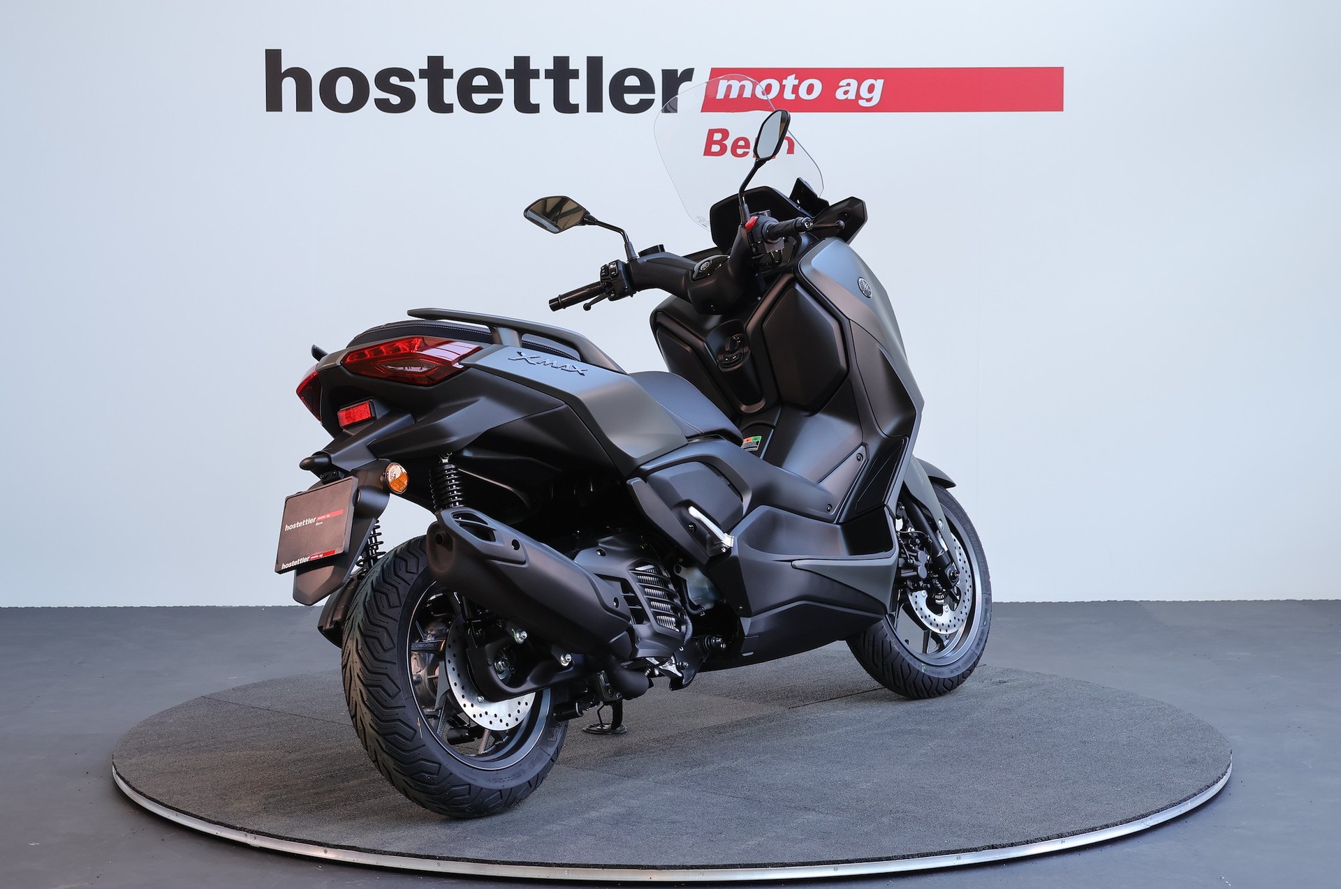 YAMAHA XMAX 125-showroom-element-2