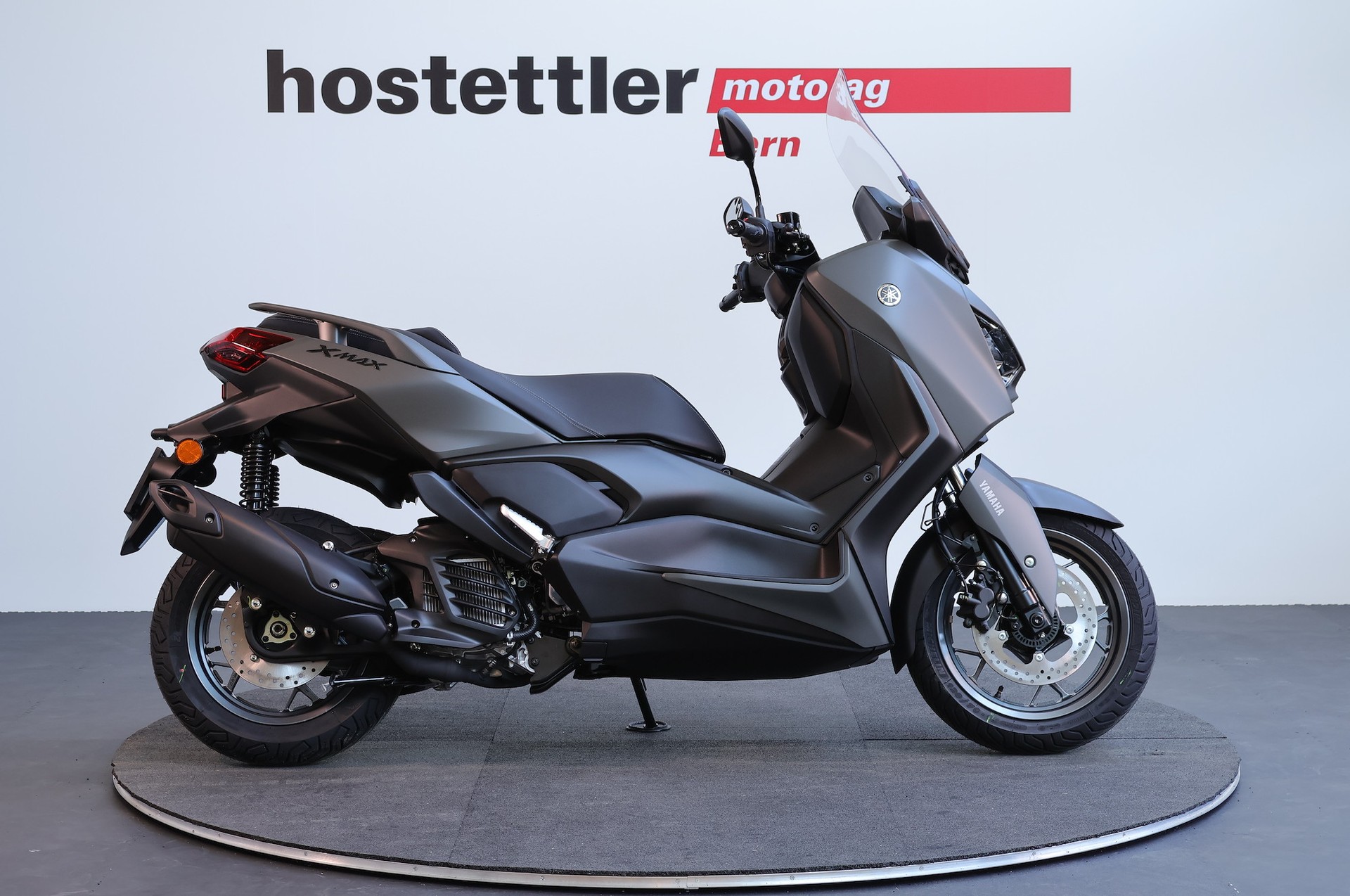 YAMAHA XMAX 125-showroom-element-1