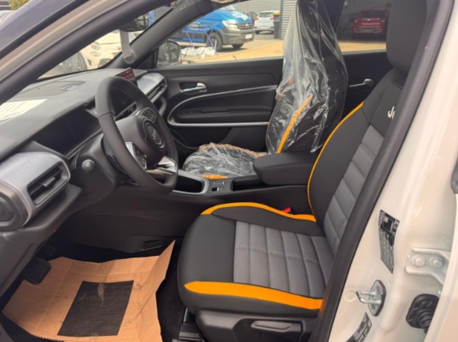 JEEP Avenger 1.2 Turbo MHEV The North Face 4xe-image-5