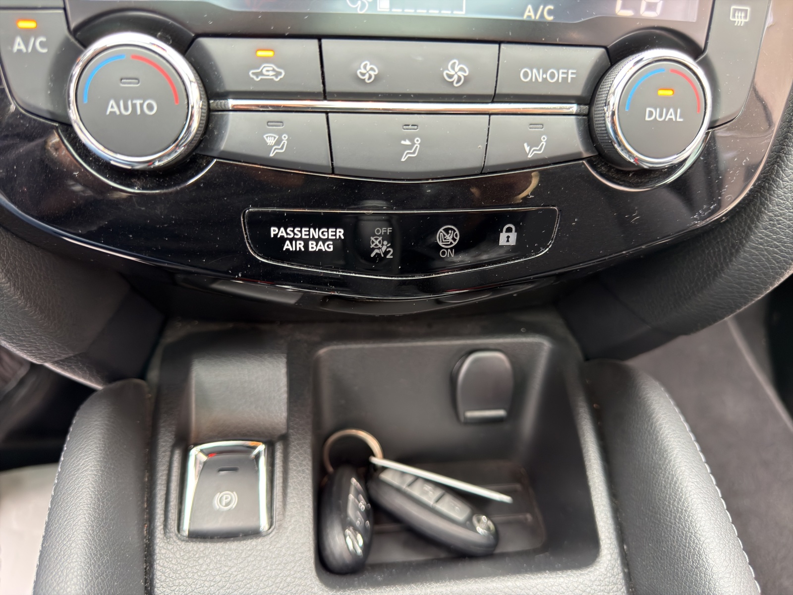 NISSAN Qashqai 1.3 DIG-T tekna DCT-image-15