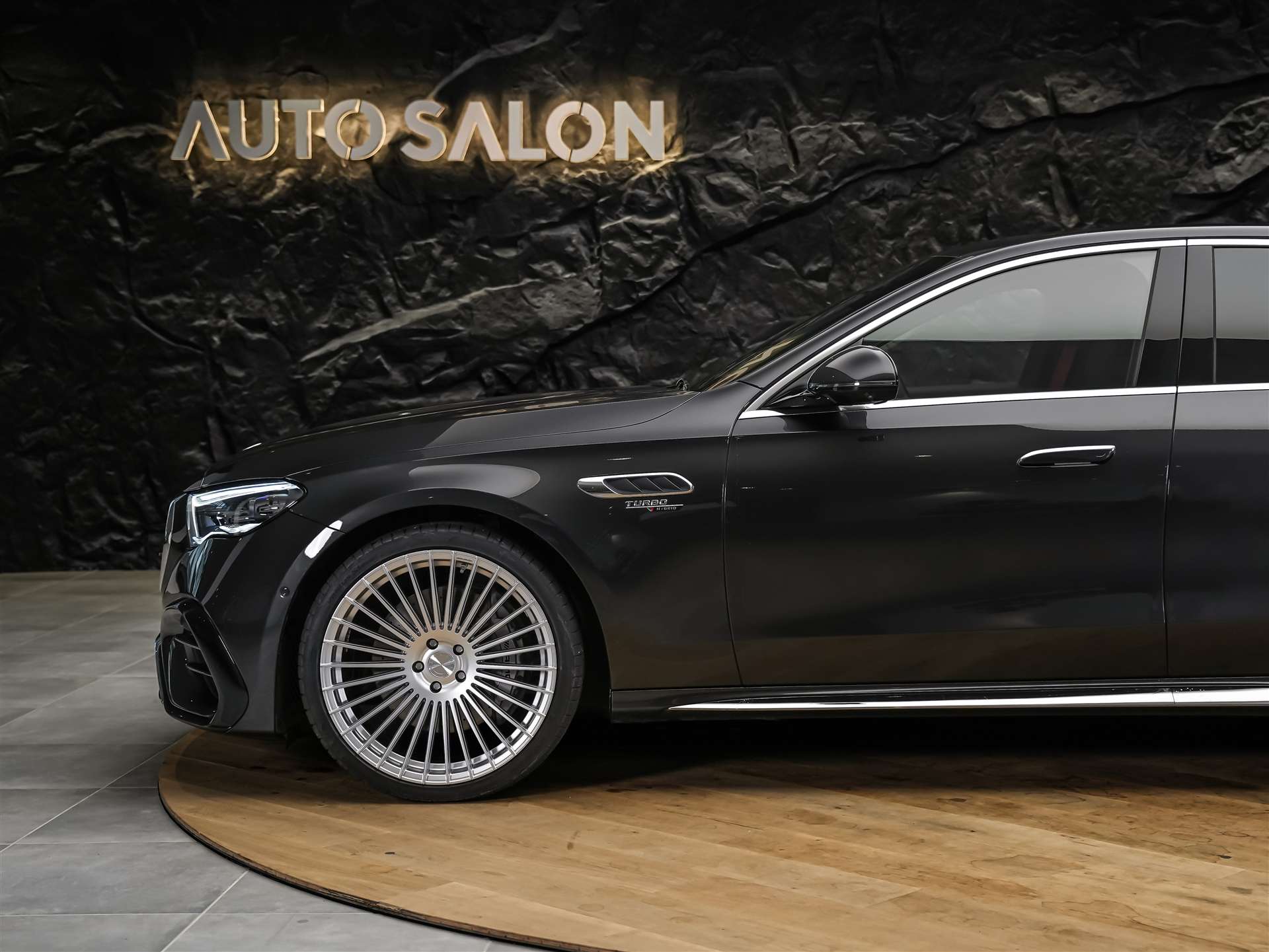 MERCEDES-BENZ E 53 AMG Hybrid 4Matic+ 9G-Tronic *21" Felgen*Werksgarantie*Head-Up*Burmester*-image-15