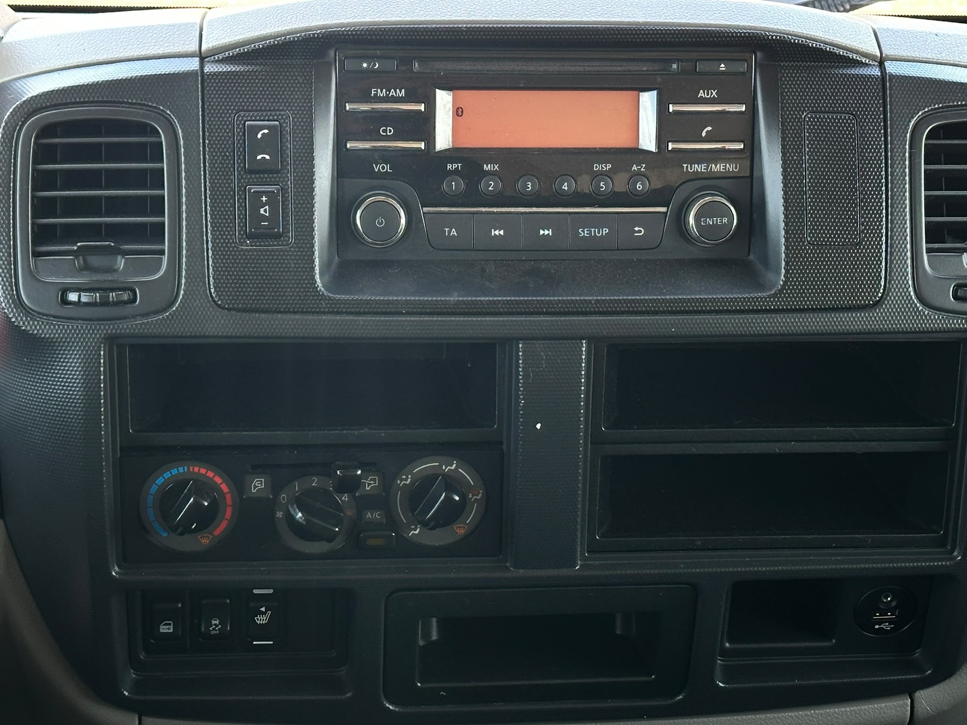 NISSAN NT400 Cabstar 35.14 L2 PRO * Frisch ab MFK * 6-Sitze * Klima * Sitzheizung * Anhängerkupplung *-image-13