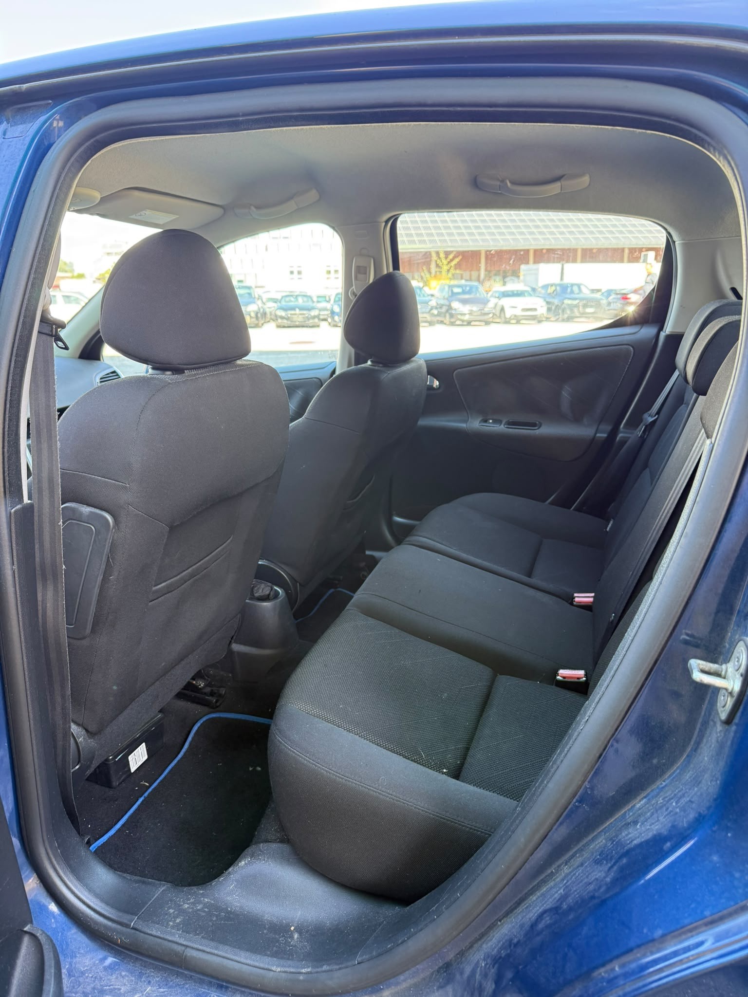 PEUGEOT 207 1.6 16V Black&Silver-image-14