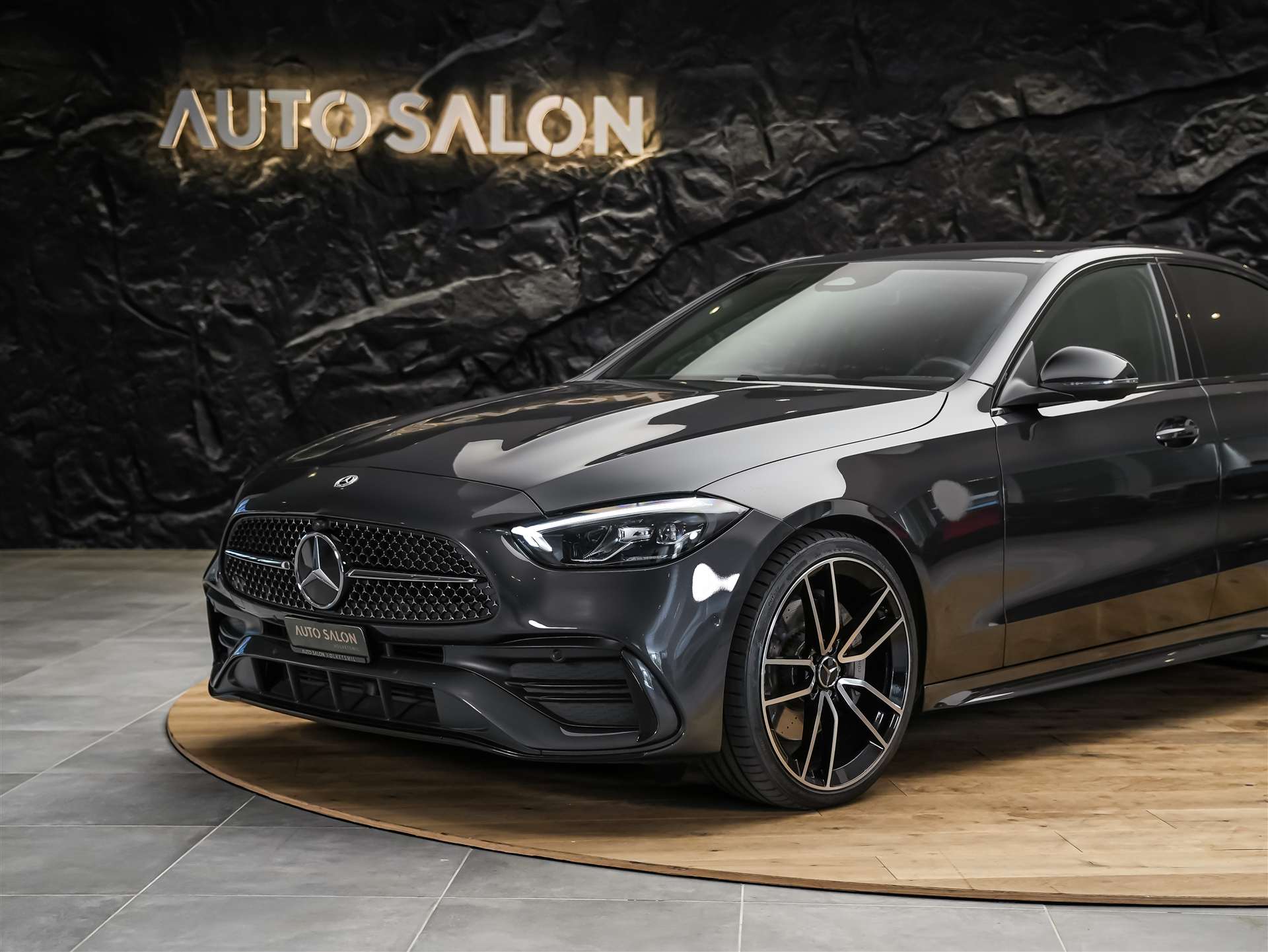MERCEDES-BENZ C 300 d 4 Matic* 20" Felgen*-image-13