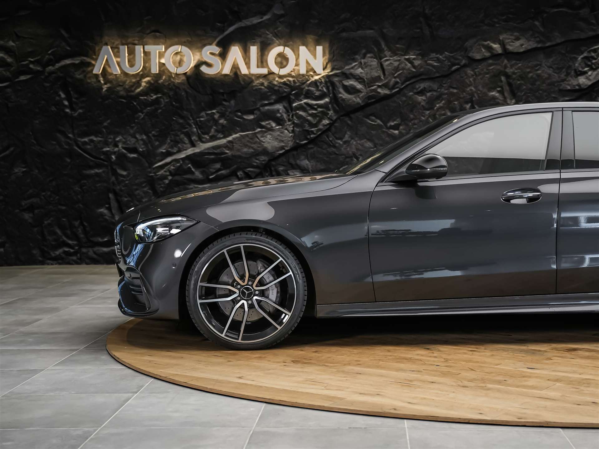 MERCEDES-BENZ C 300 d 4 Matic* 20" Felgen*-image-14