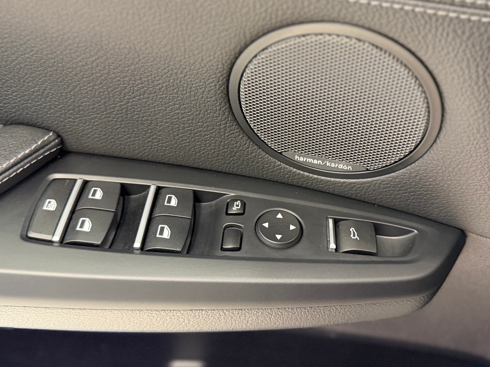 BMW X3 xDrive 35d M Sport Steptronic-image-8