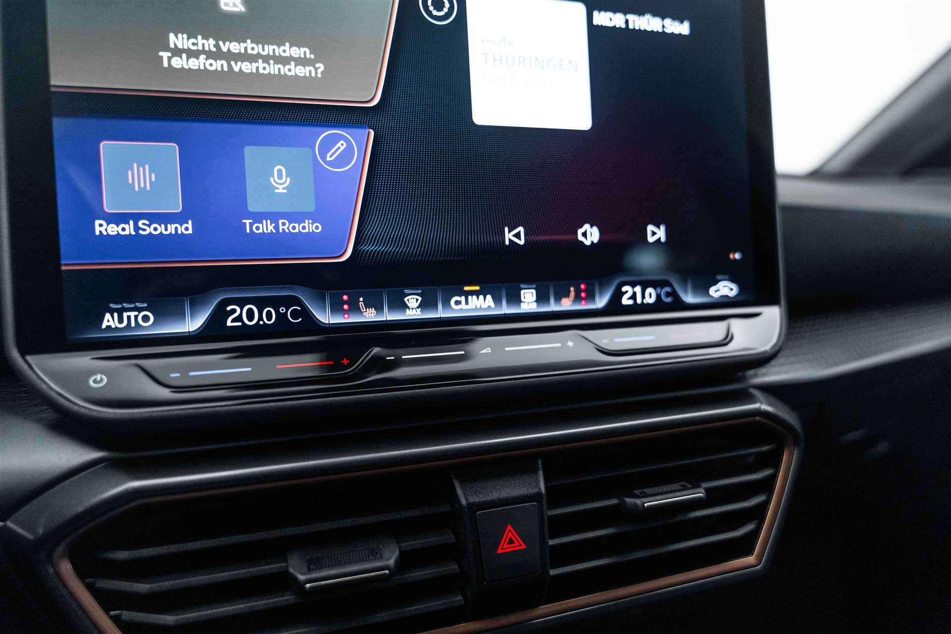 CUPRA LEON ST 2.0 TDi DSG-Automat-image-25