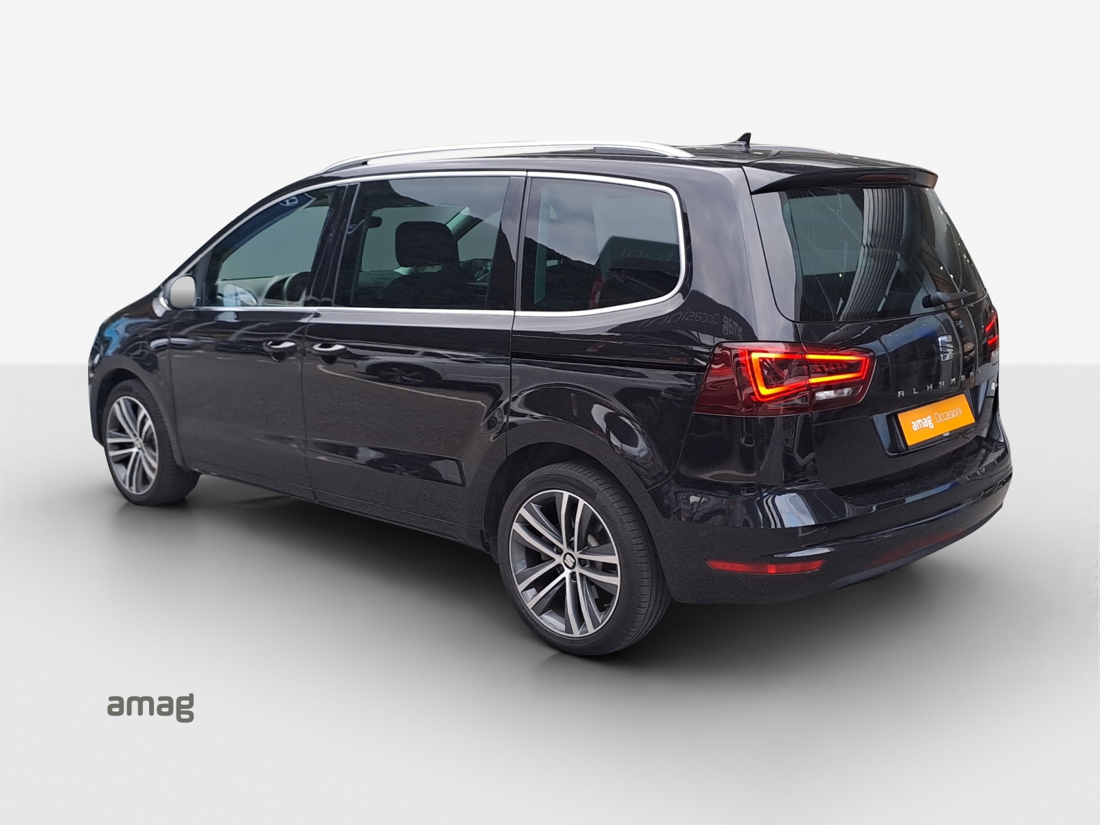 SEAT Alhambra 1.4 TSI DSG Hola FR-image-2