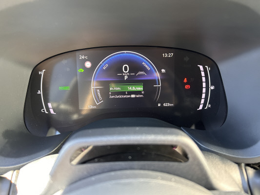 TOYOTA Aygo X 1.5 com. com.-image-13