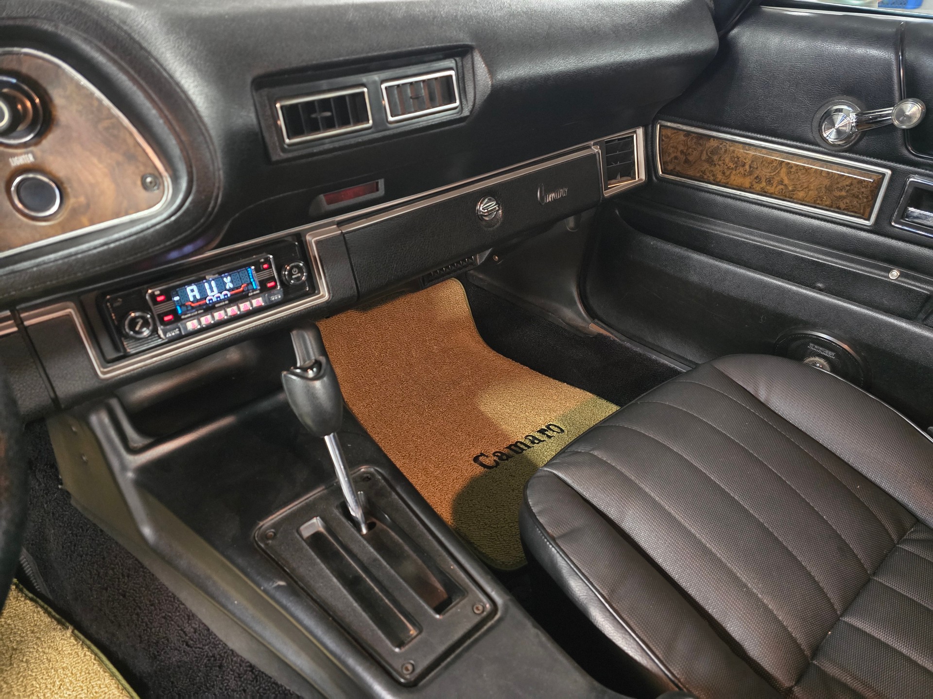 CHEVROLET LT 350-image-10