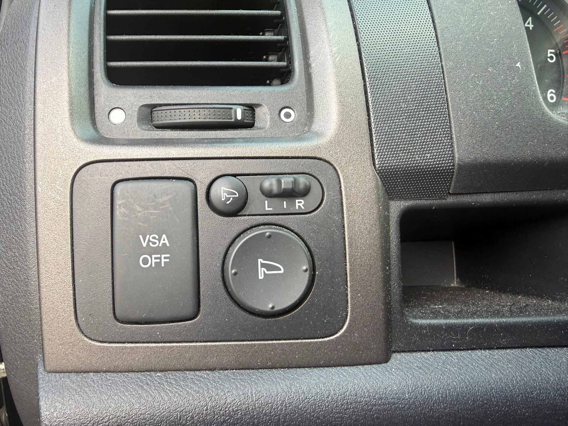 HONDA CR-V 2.2 i-DTEC 4WD Executive-image-13