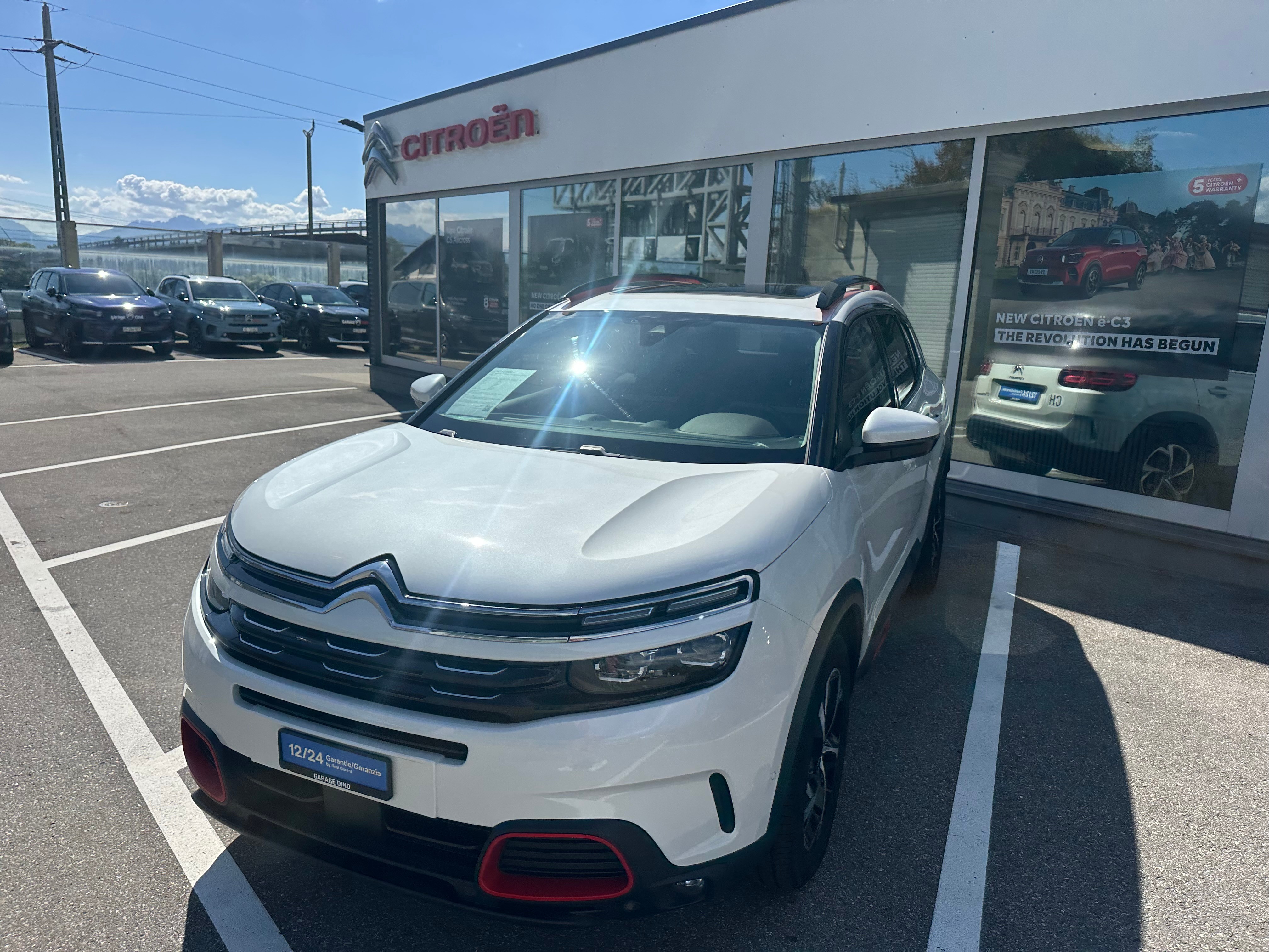 Car photo