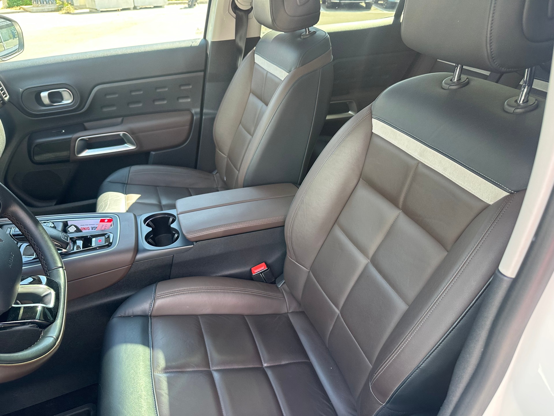 CITROEN C5 Aircross 1.6i PureTech Shine EAT8-image-5