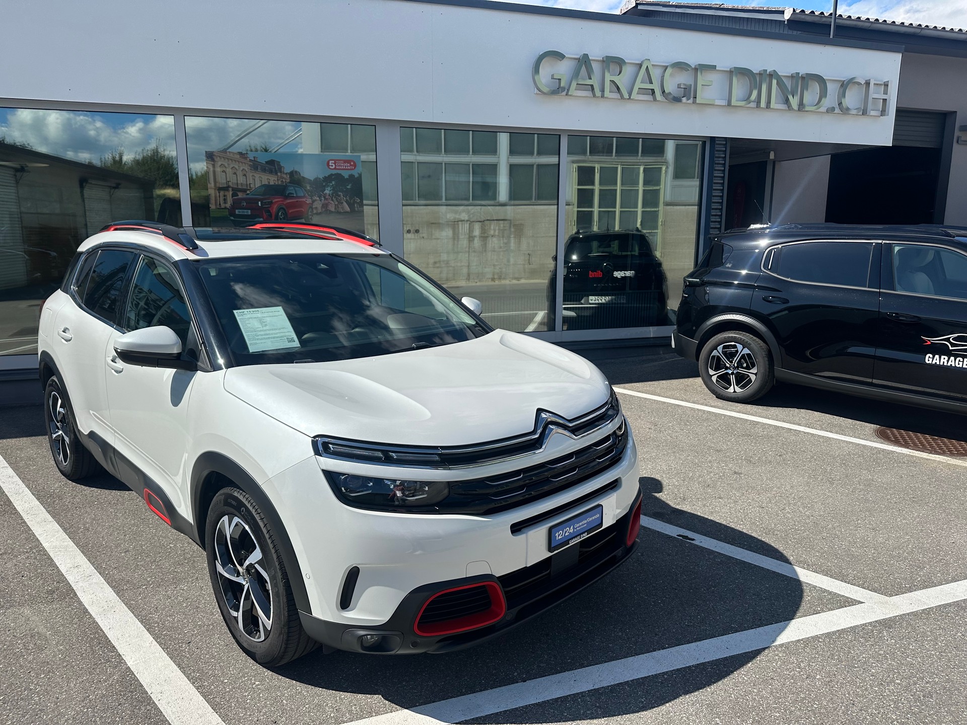 CITROEN C5 Aircross 1.6i PureTech Shine EAT8-image-1