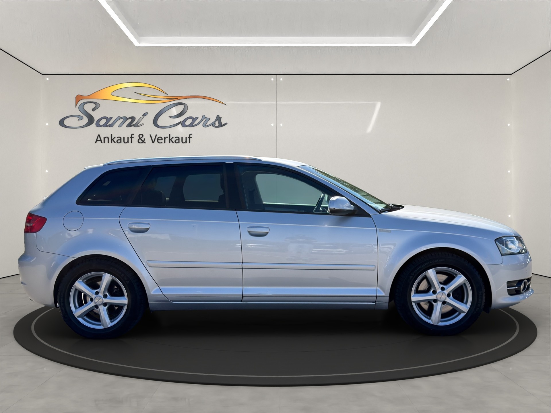 AUDI A3 Sportback 2.0 TFSI Ambition quattro S-tronic-image-6