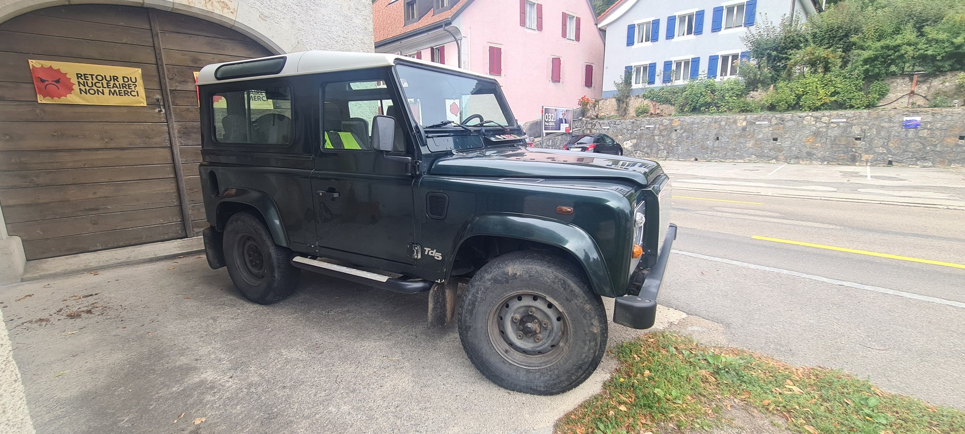 LAND ROVER Defender 90 SW 2.5 Td5-image-3