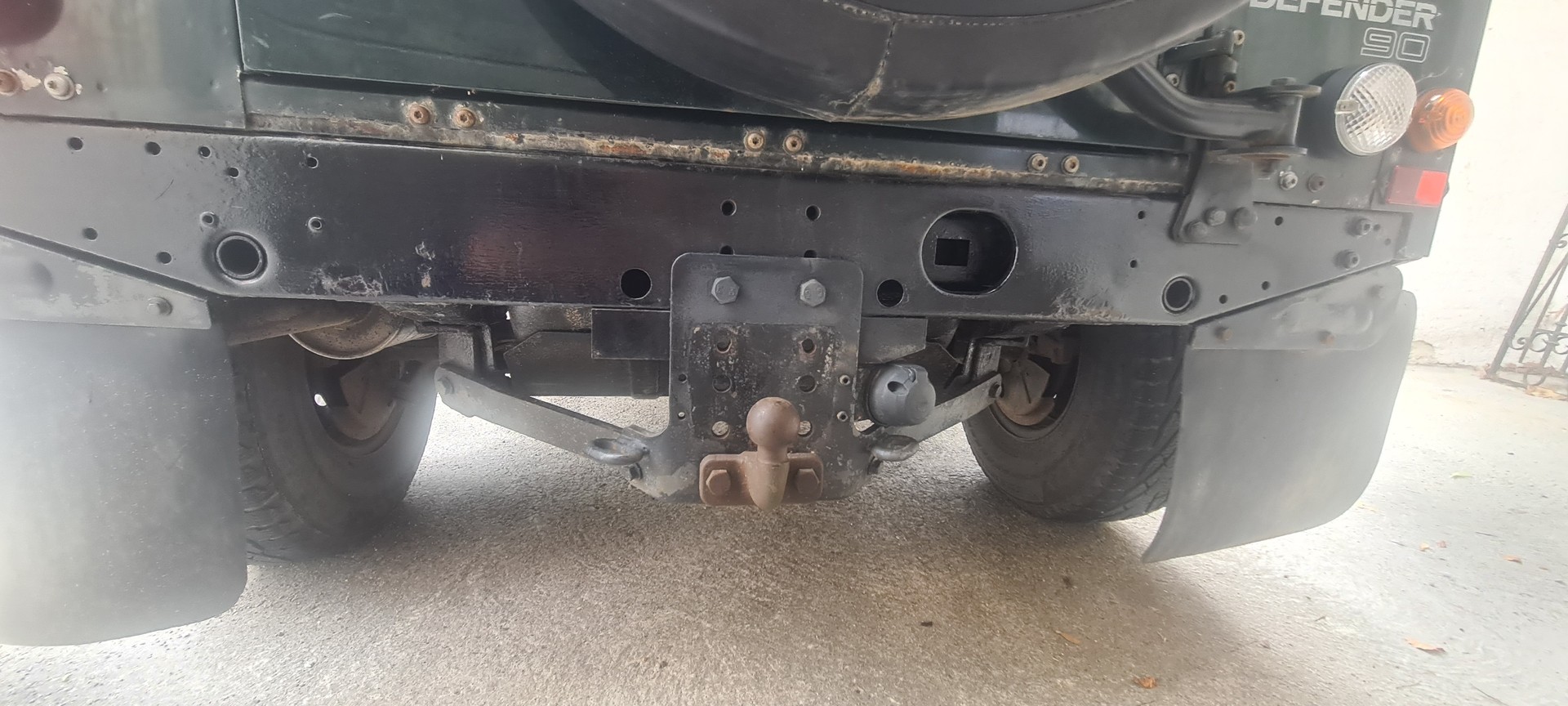 LAND ROVER Defender 90 SW 2.5 Td5-image-12