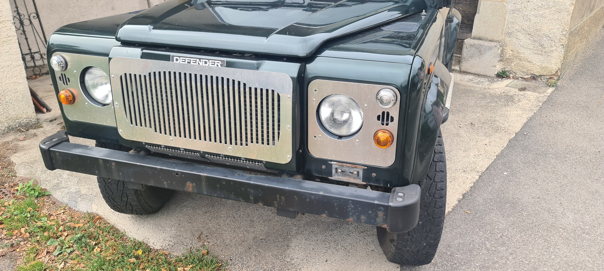 LAND ROVER Defender 90 SW 2.5 Td5-image-2
