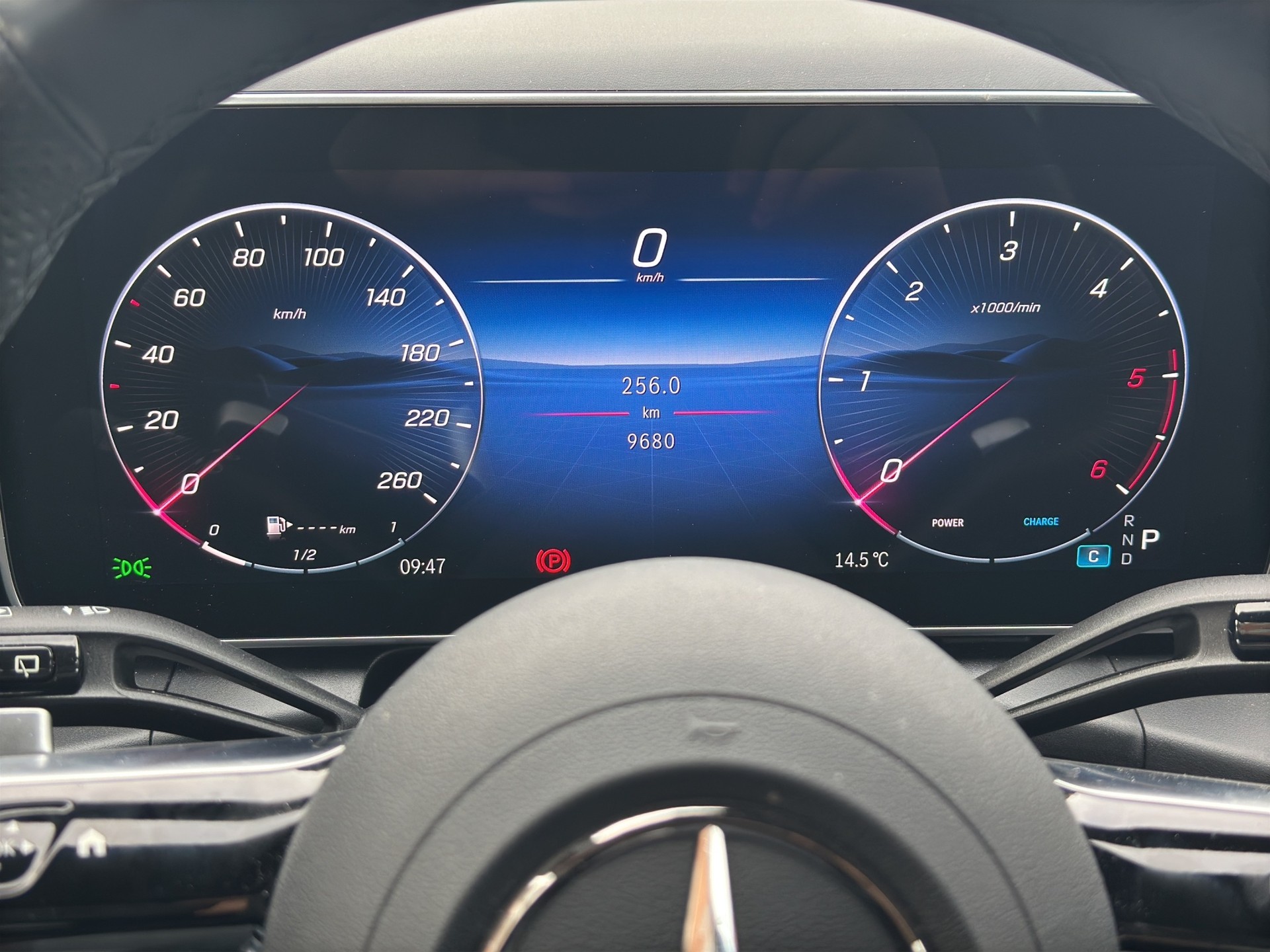 MERCEDES-BENZ GLC 300 d AMG Line 4Matic Night 9G-Tronic-image-10