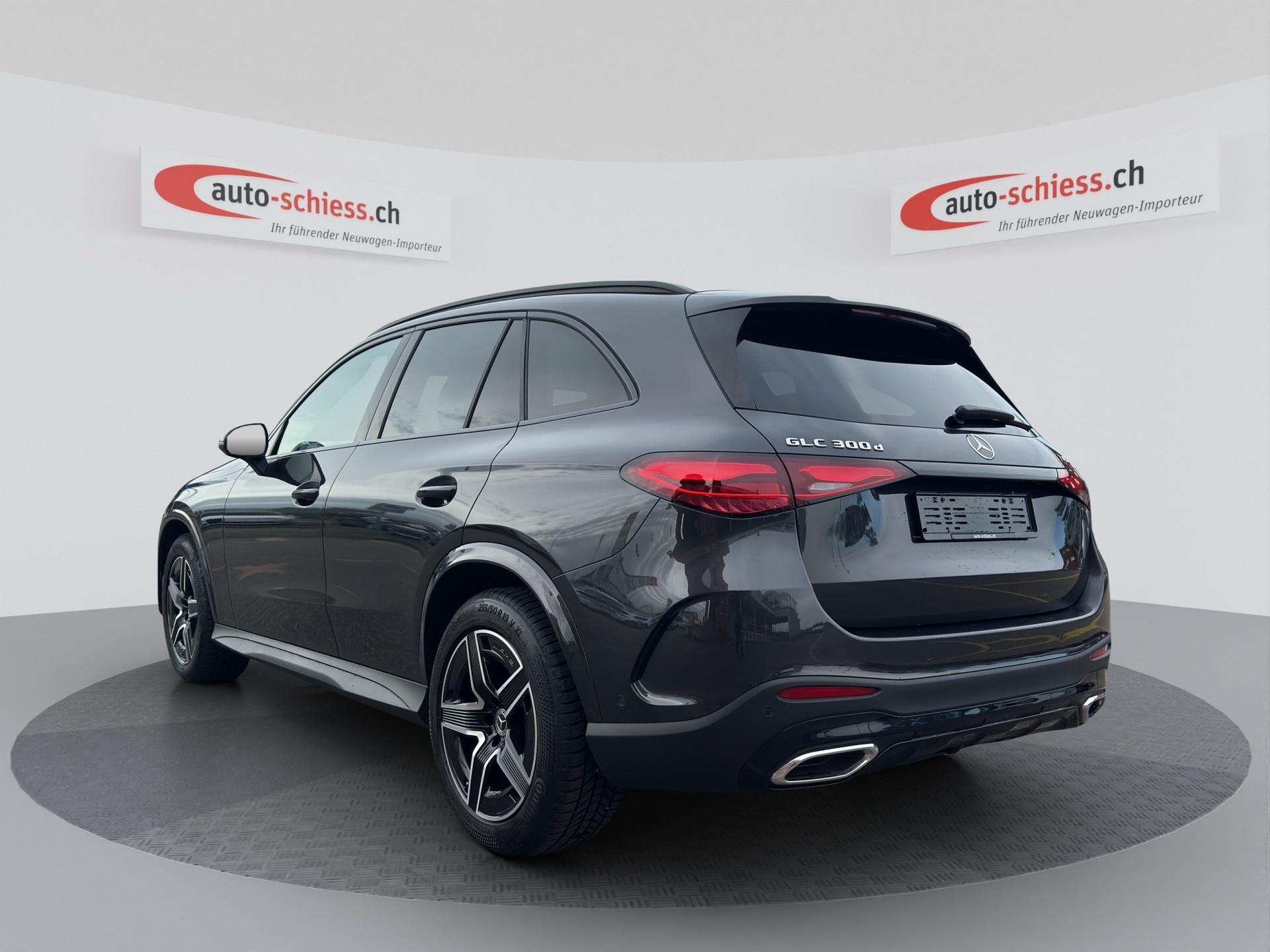MERCEDES-BENZ GLC 300 d AMG Line 4Matic Night 9G-Tronic-image-2