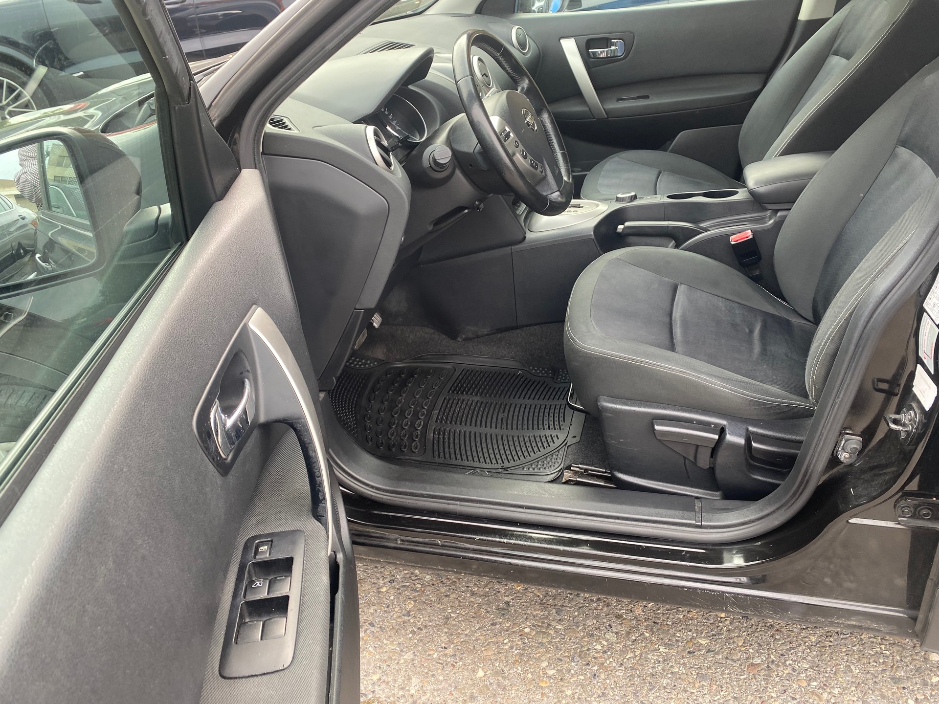 NISSAN Qashqai 2.0 4WD i-Way XTronic CVT-image-7