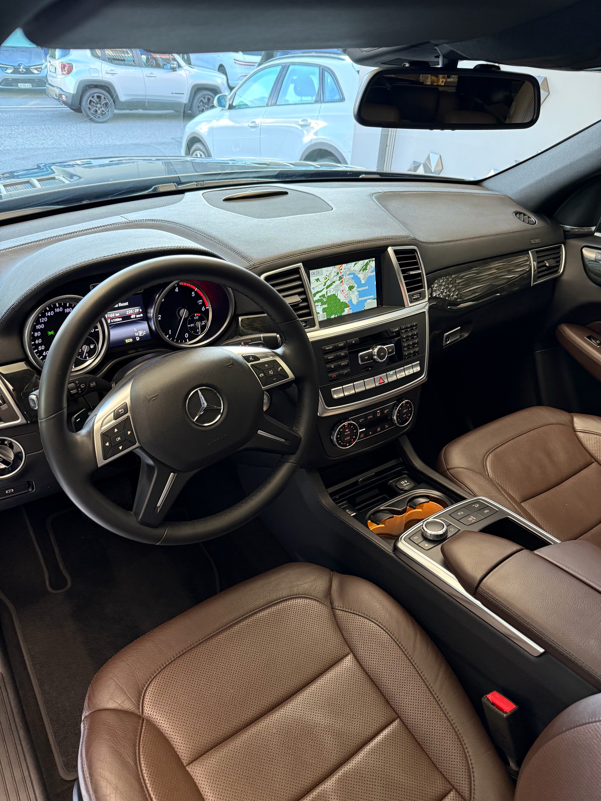 MERCEDES-BENZ GL 350 BlueTEC 4Matic 7G-TRONIC-image-7