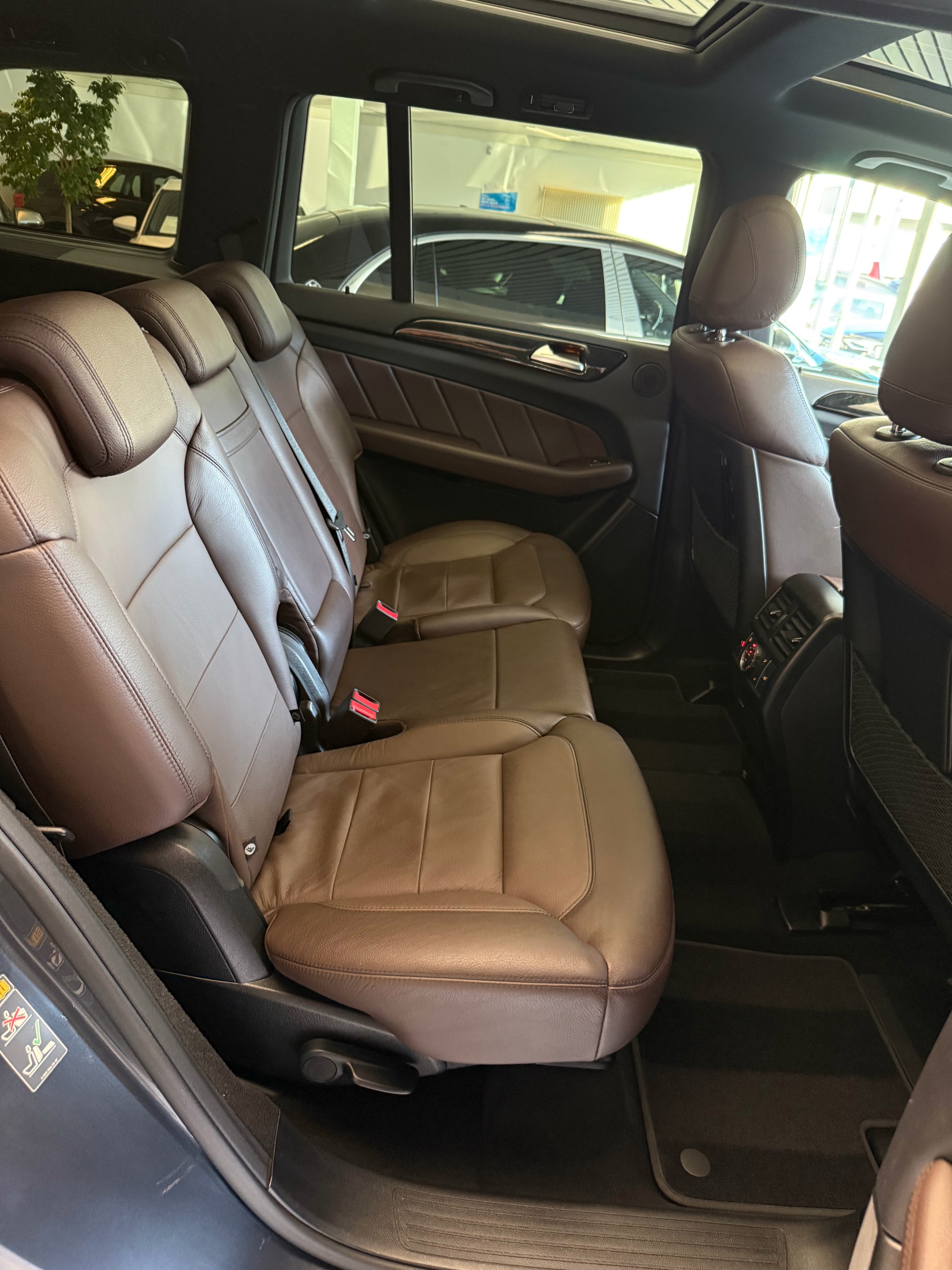 MERCEDES-BENZ GL 350 BlueTEC 4Matic 7G-TRONIC-image-15