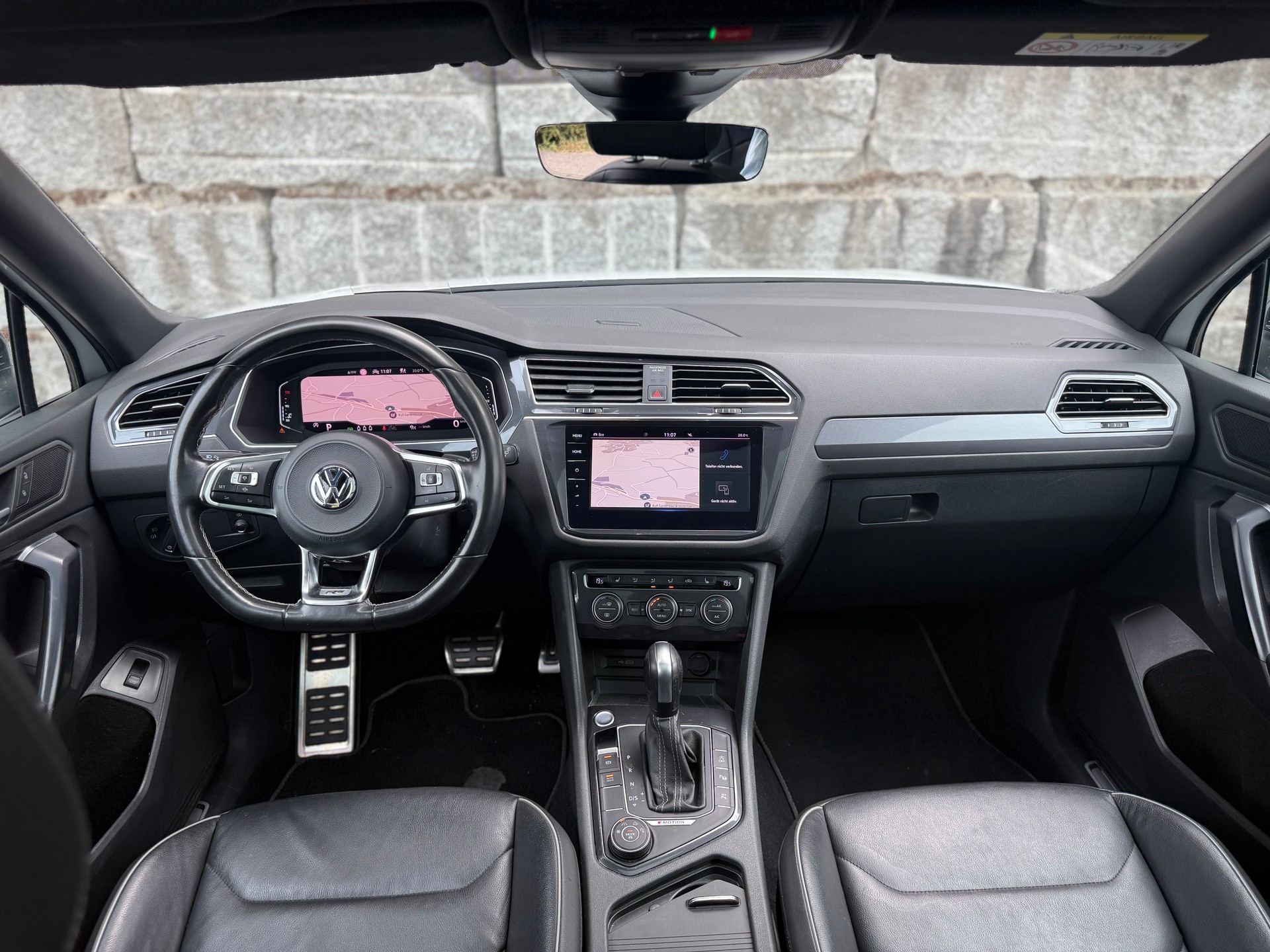 VW Tiguan Allspace 2.0 TDI R-Line 4MotionDSG-image-8