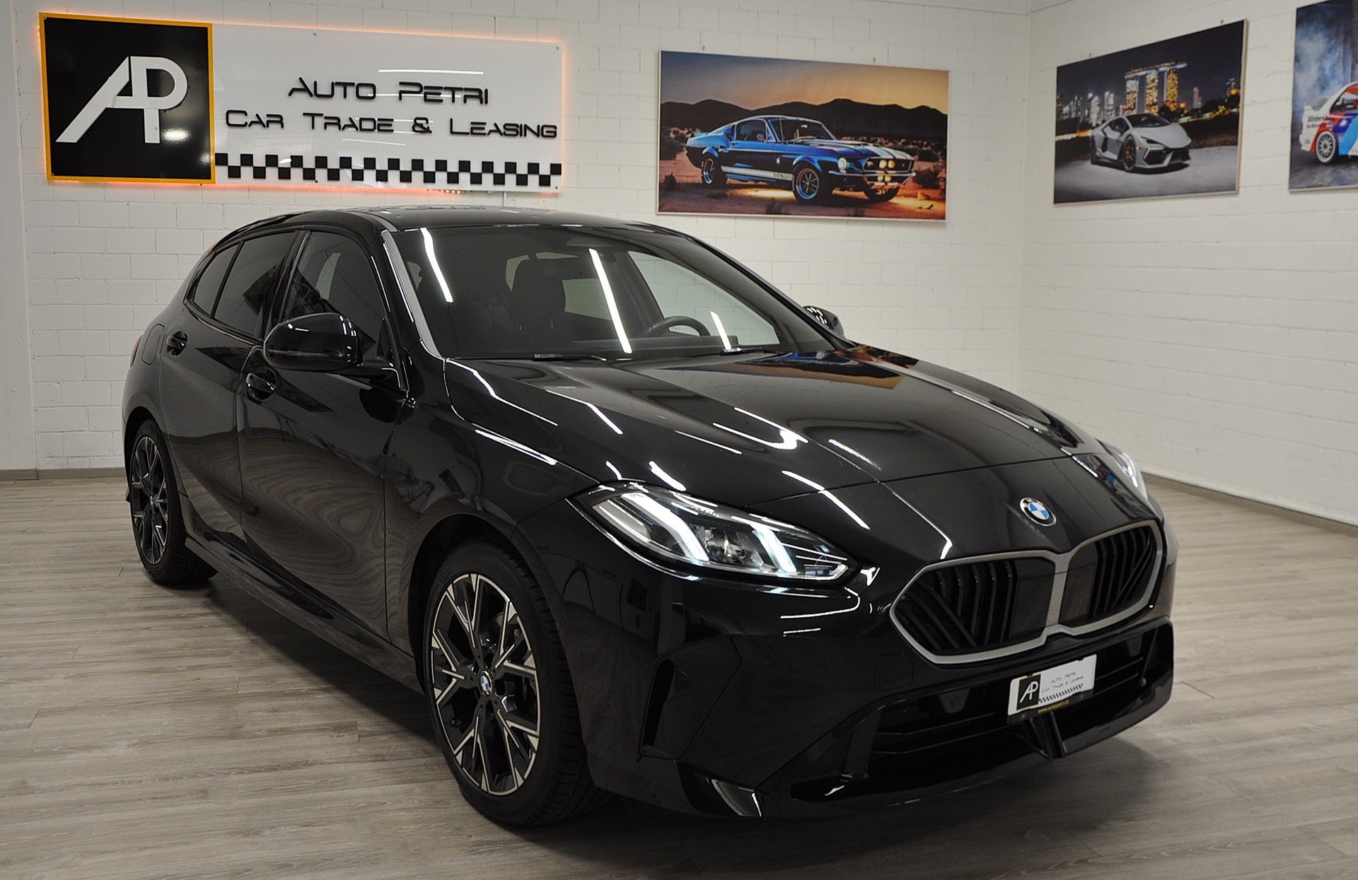 BMW 118d Steptronic M Sport Pro-image-5