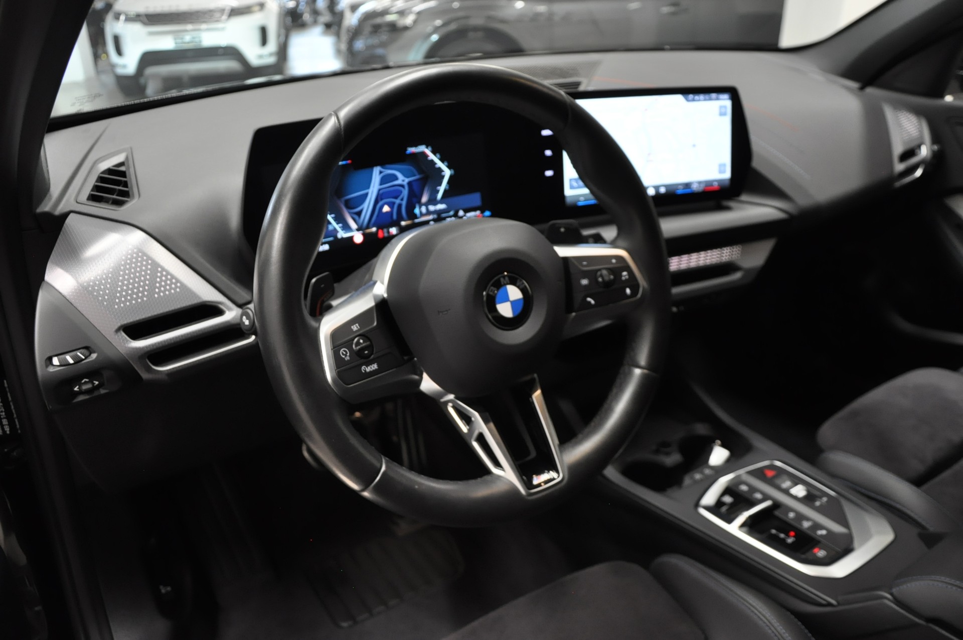 BMW 118d Steptronic M Sport Pro-image-10