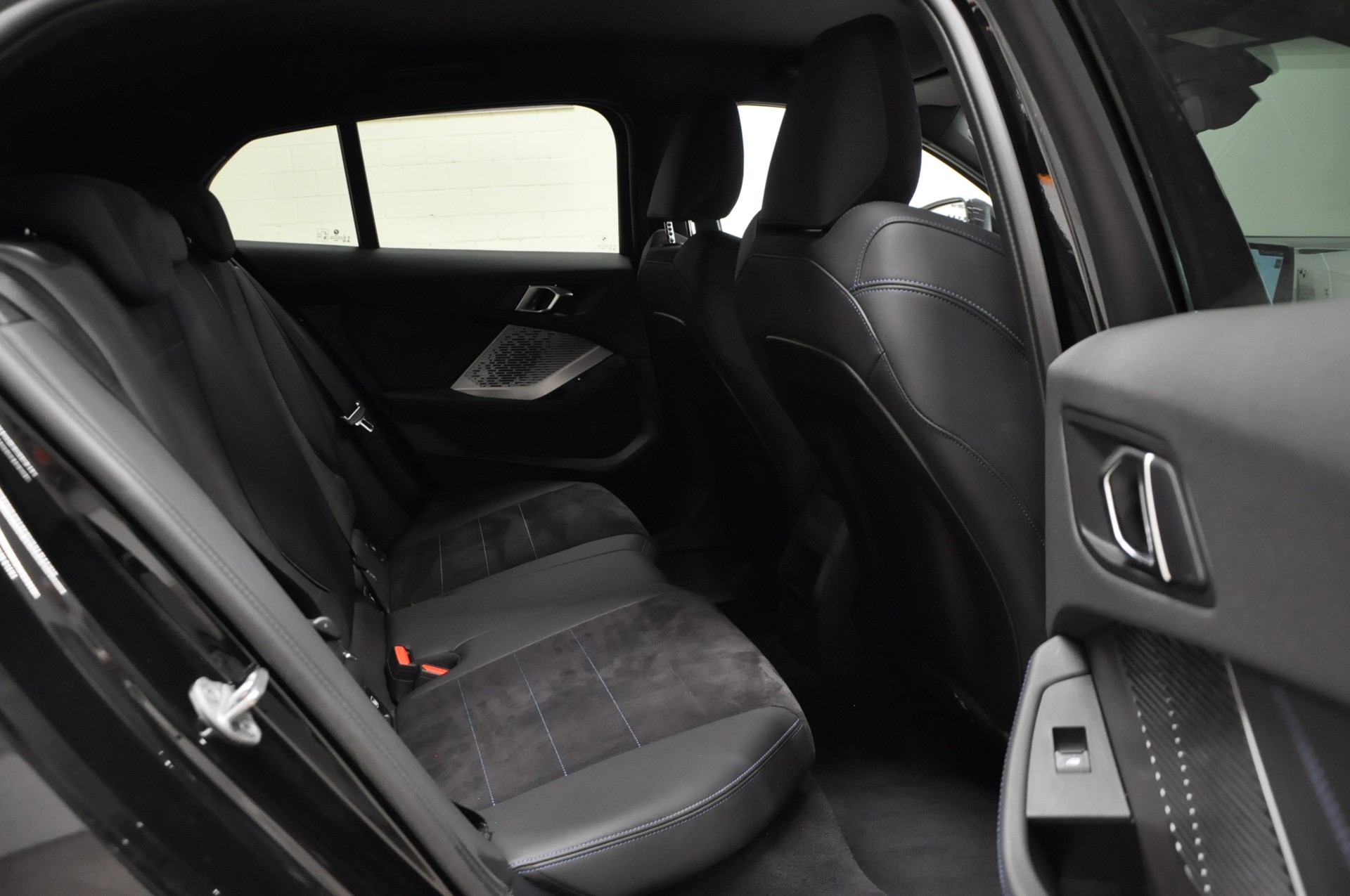 BMW 118d Steptronic M Sport Pro-image-15