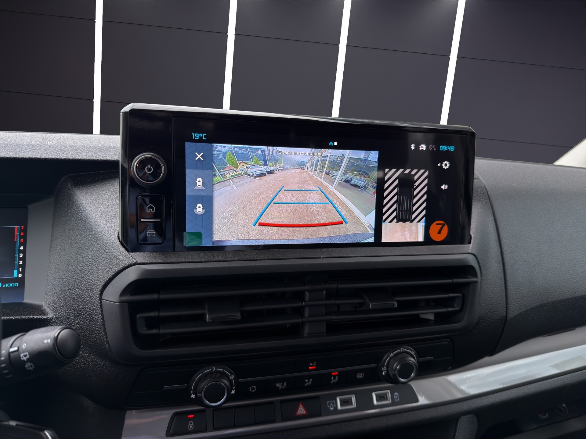 CITROEN Jumpy DCab. M approfondi 1.5 FLEXSPACE-image-9