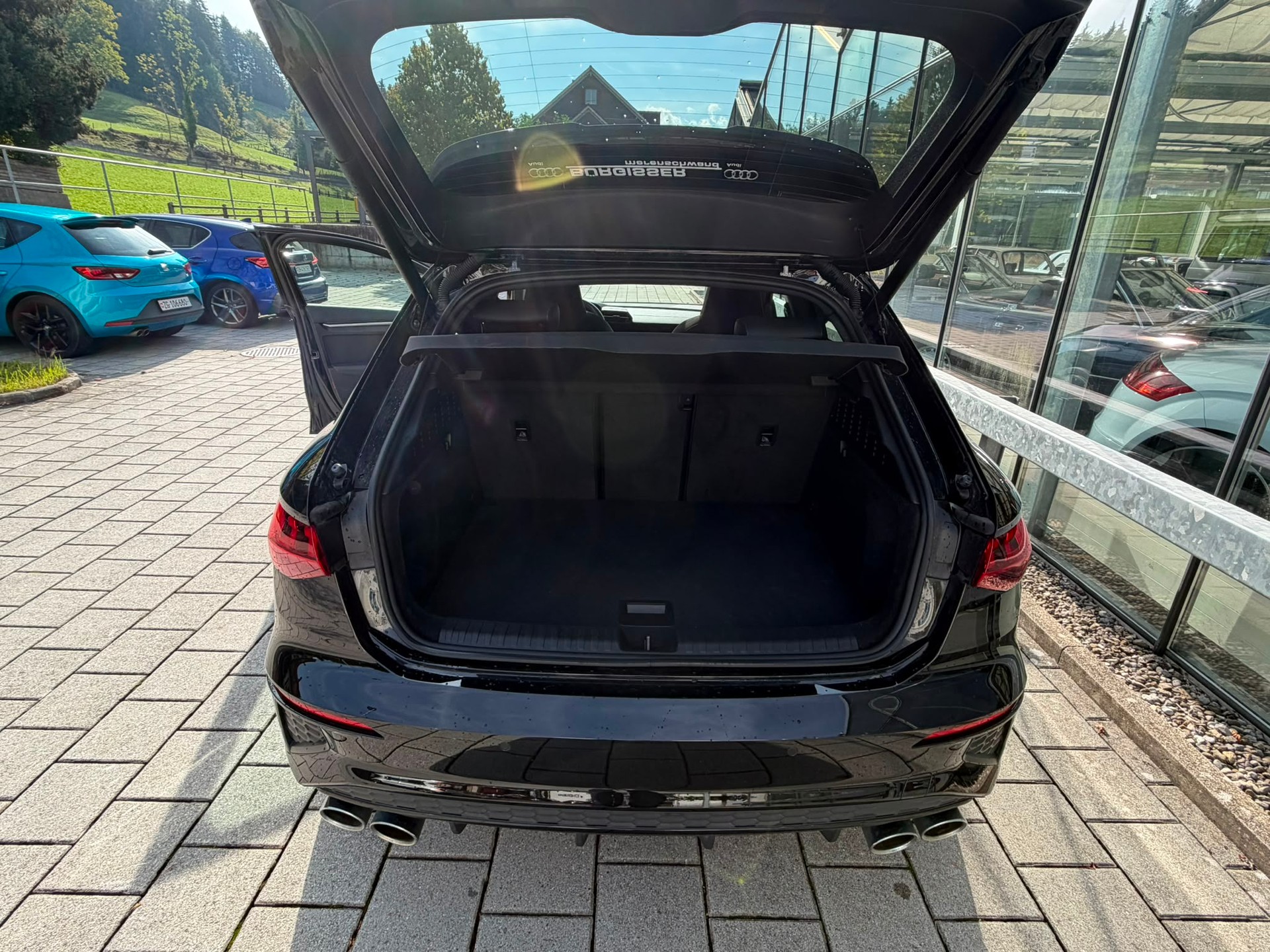 AUDI S3 Sportback 2.0 TFSI quattro S-tronic-image-15