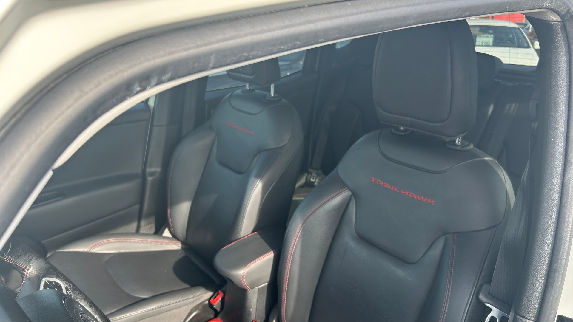 JEEP Renegade 2.0 MJ Trailhawk AWD + Low Range 9ATX-image-5