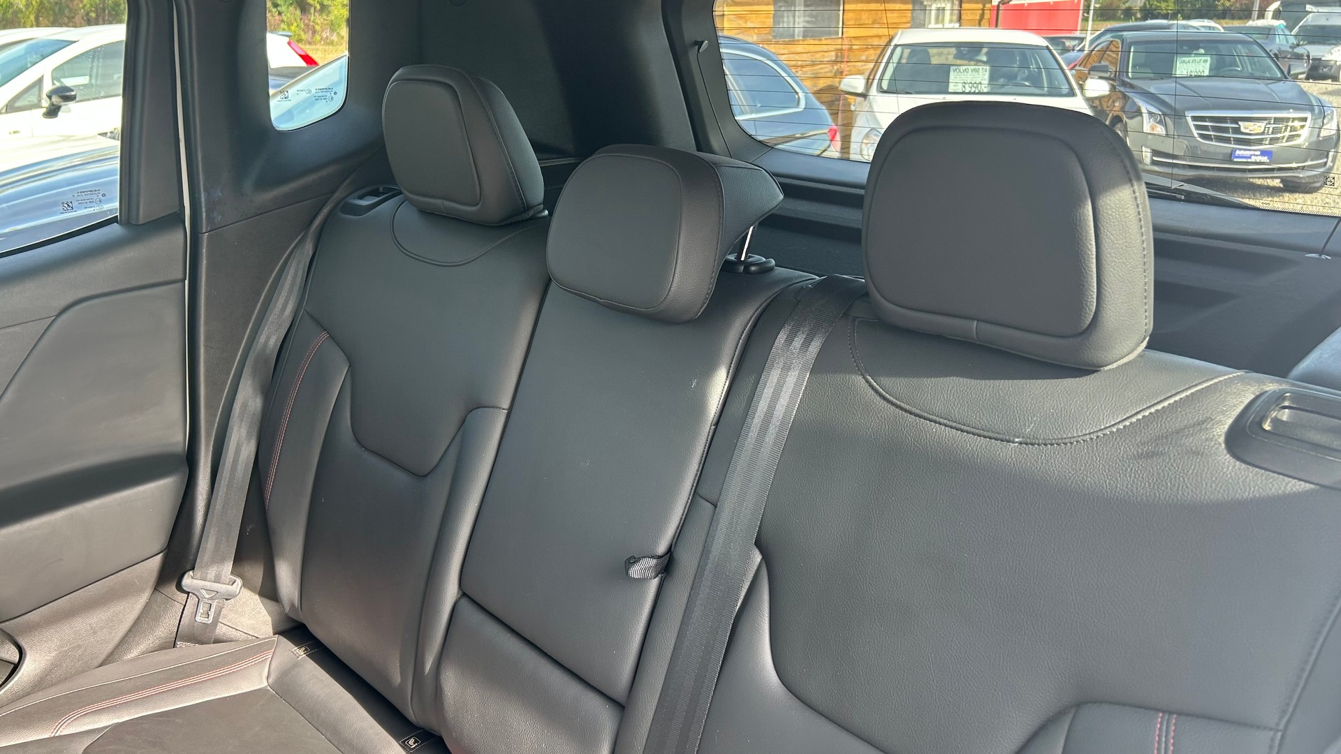 JEEP Renegade 2.0 MJ Trailhawk AWD + Low Range 9ATX-image-22