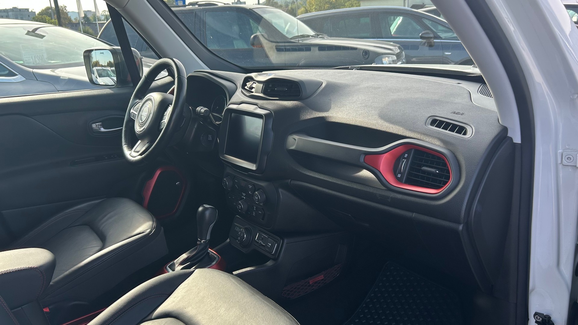 JEEP Renegade 2.0 MJ Trailhawk AWD + Low Range 9ATX-image-14