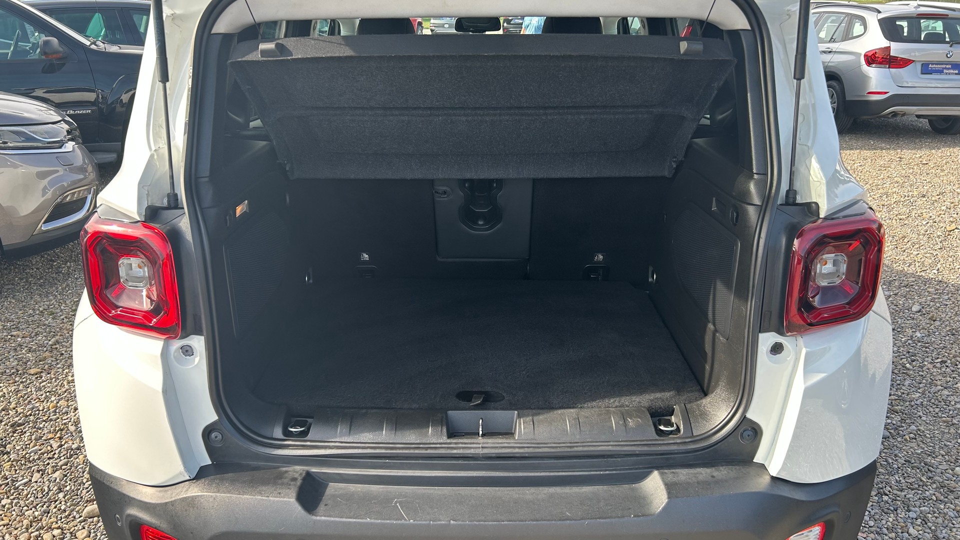 JEEP Renegade 2.0 MJ Trailhawk AWD + Low Range 9ATX-image-29