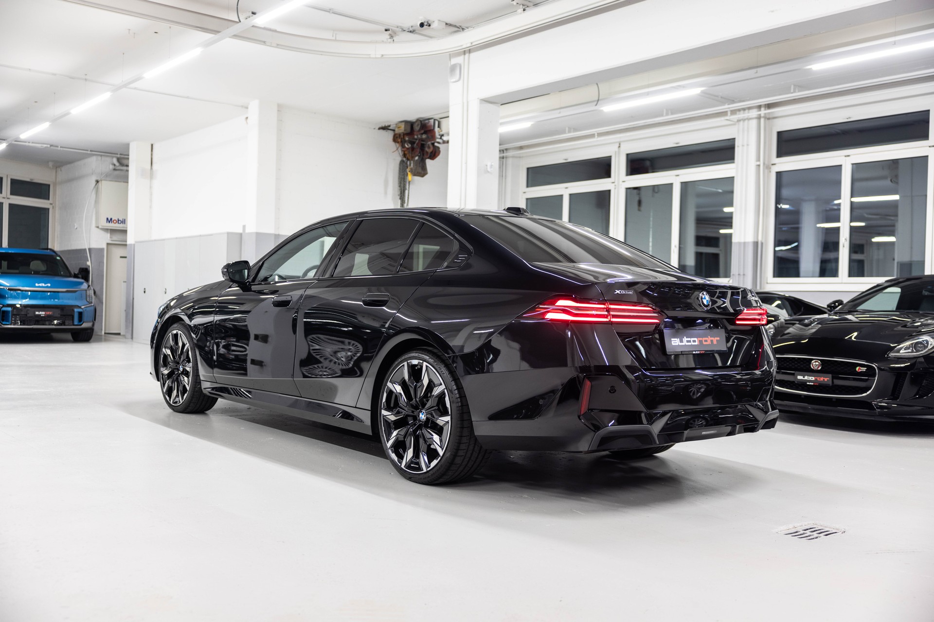 BMW 540d xDrive 48V M Sport Steptronic-image-6