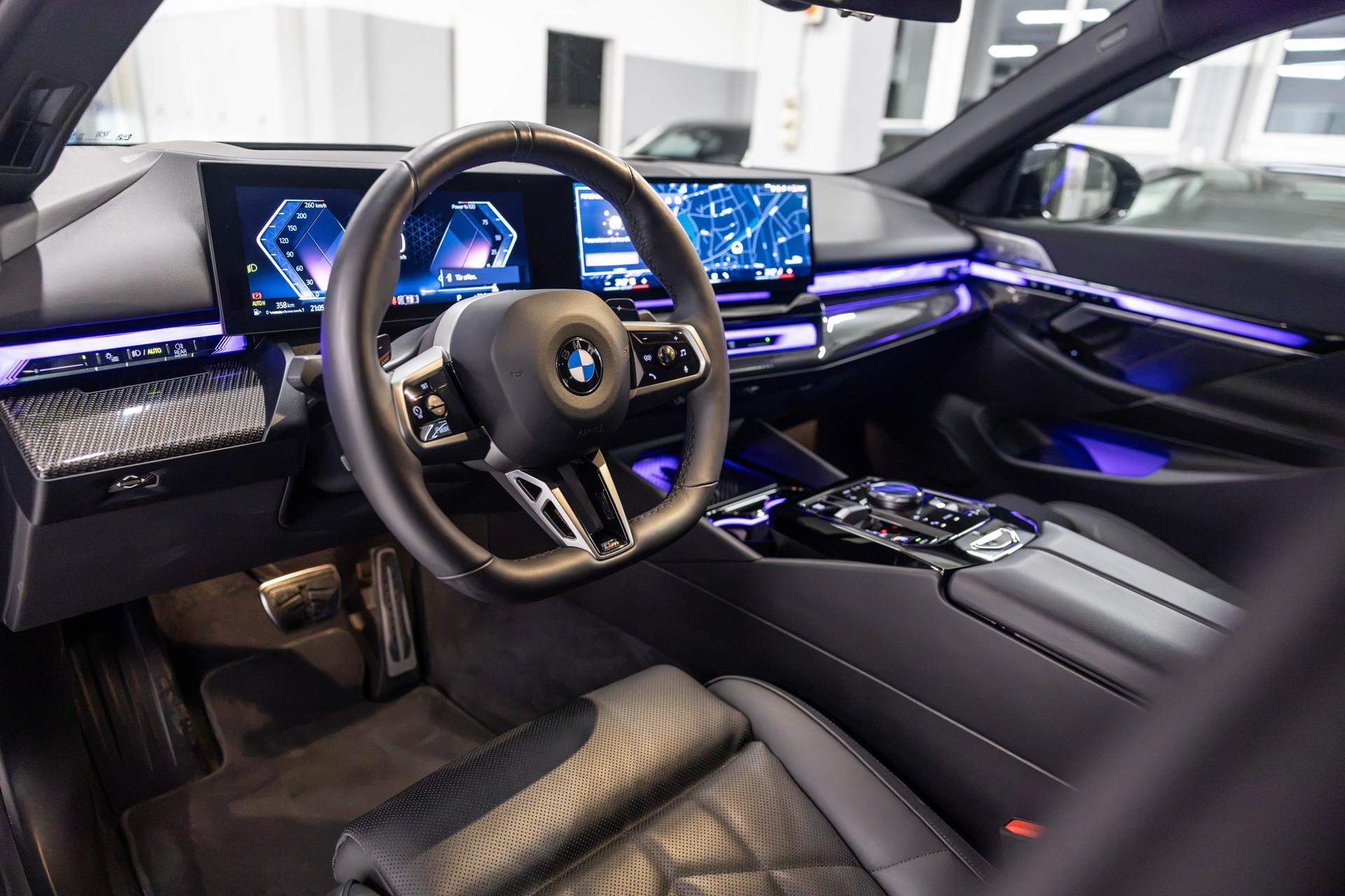 BMW 540d xDrive 48V M Sport Steptronic-image-17