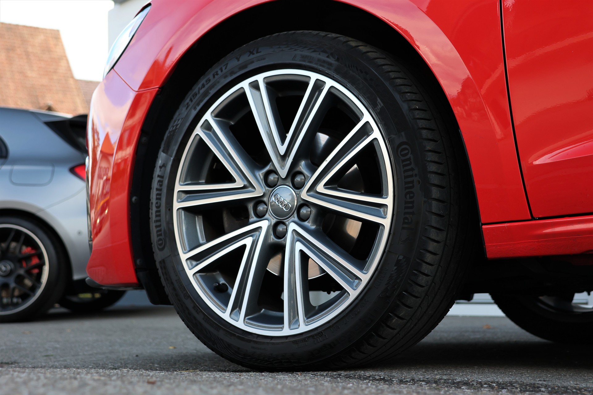 AUDI A1 Sportback 30 TFSI advanced S-tronic (CH) S-Line-image-8