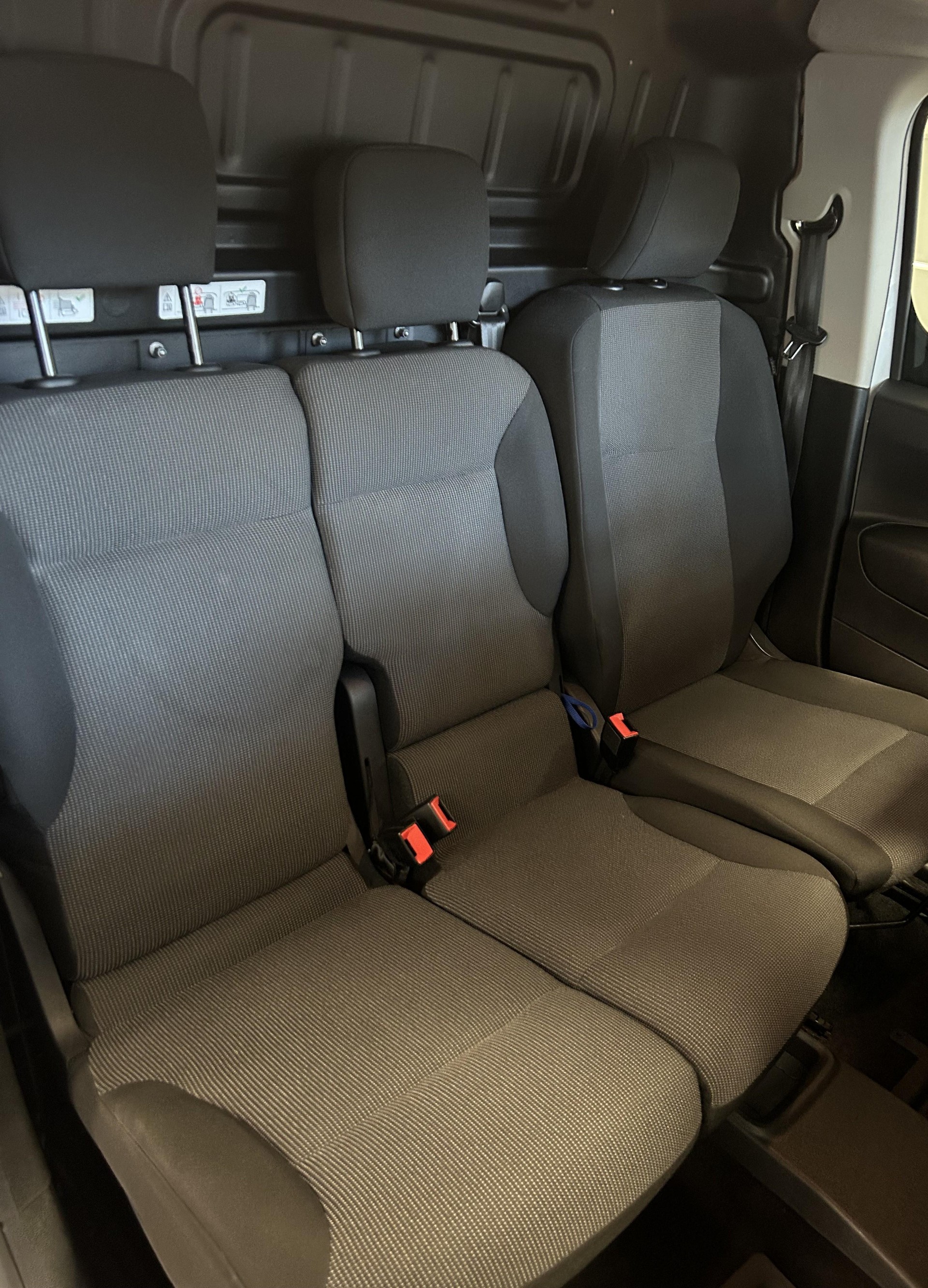 OPEL Combo Cargo 2.4 t XL 1.5 D S/S 3PLATZ/3PLACES-image-18