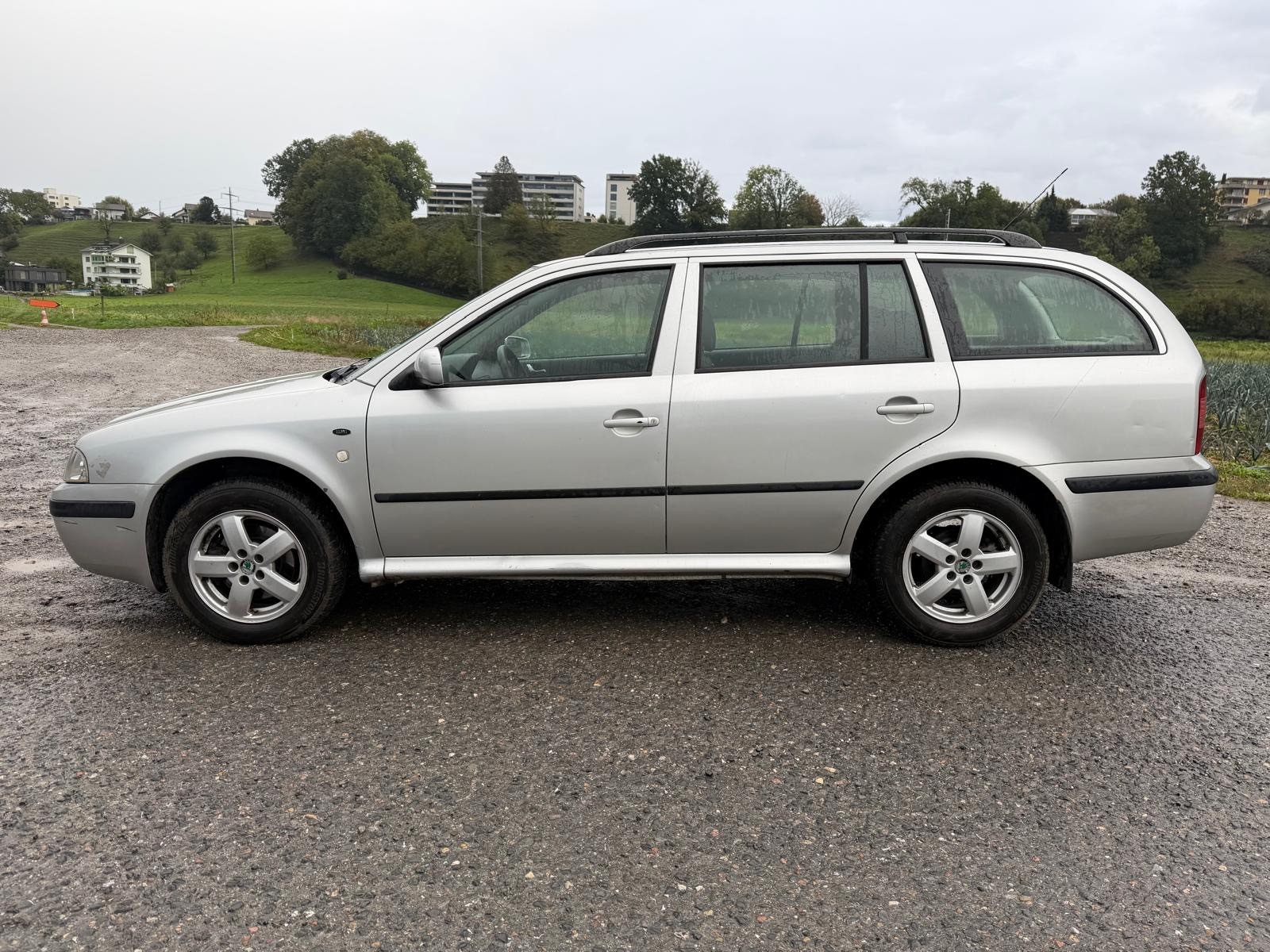 SKODA Octavia 1.9 TDI Classic 4x4-image-4
