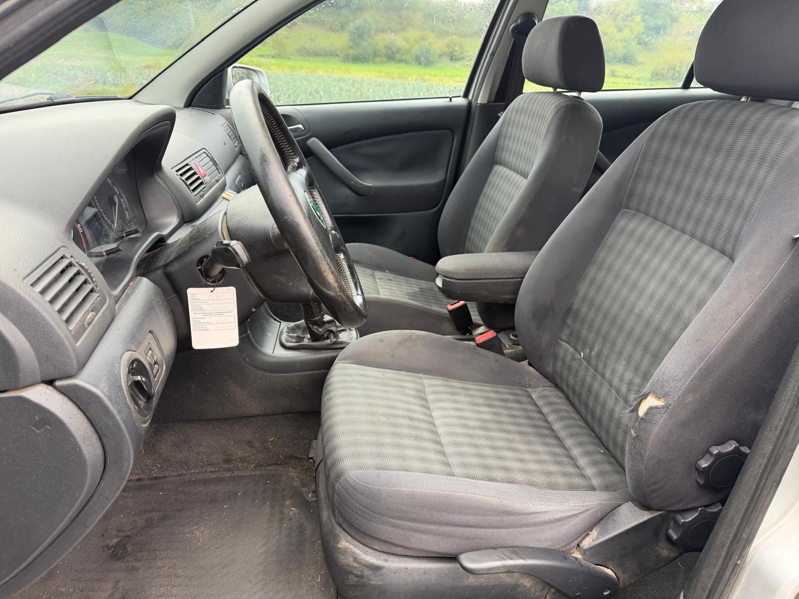 SKODA Octavia 1.9 TDI Classic 4x4-image-9