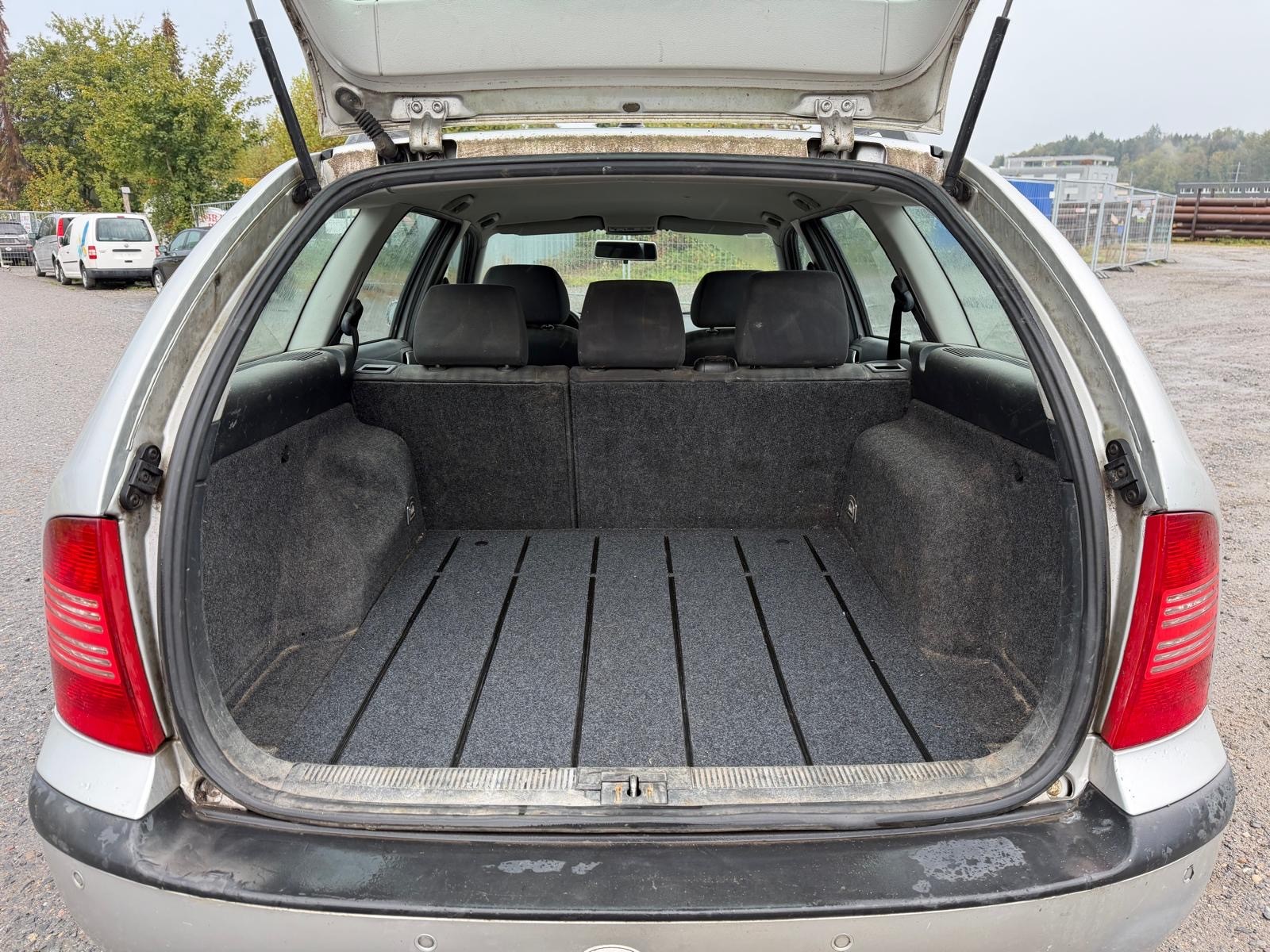 SKODA Octavia 1.9 TDI Classic 4x4-image-12